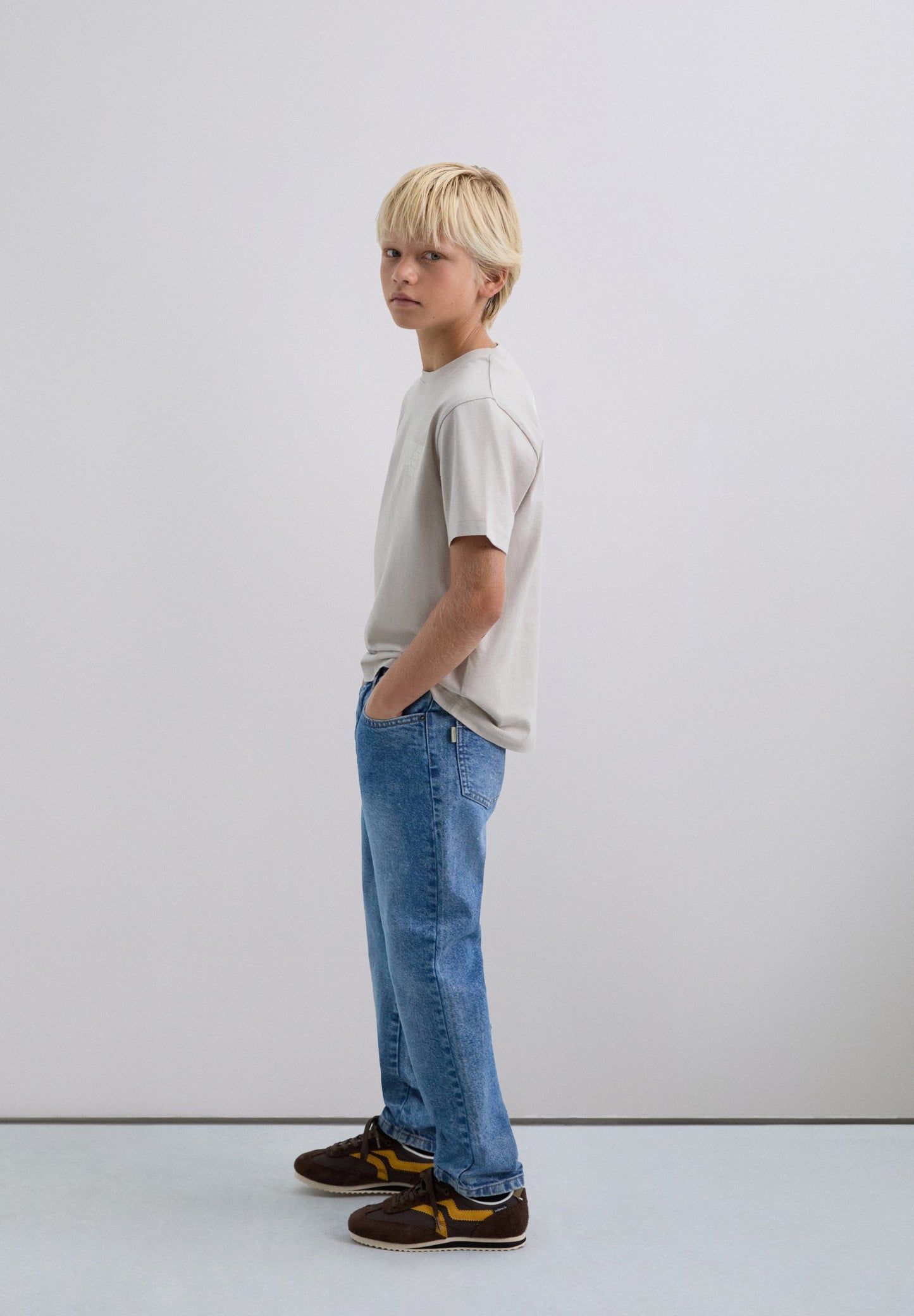 OFF LIMITS PRINT T-SHIRT