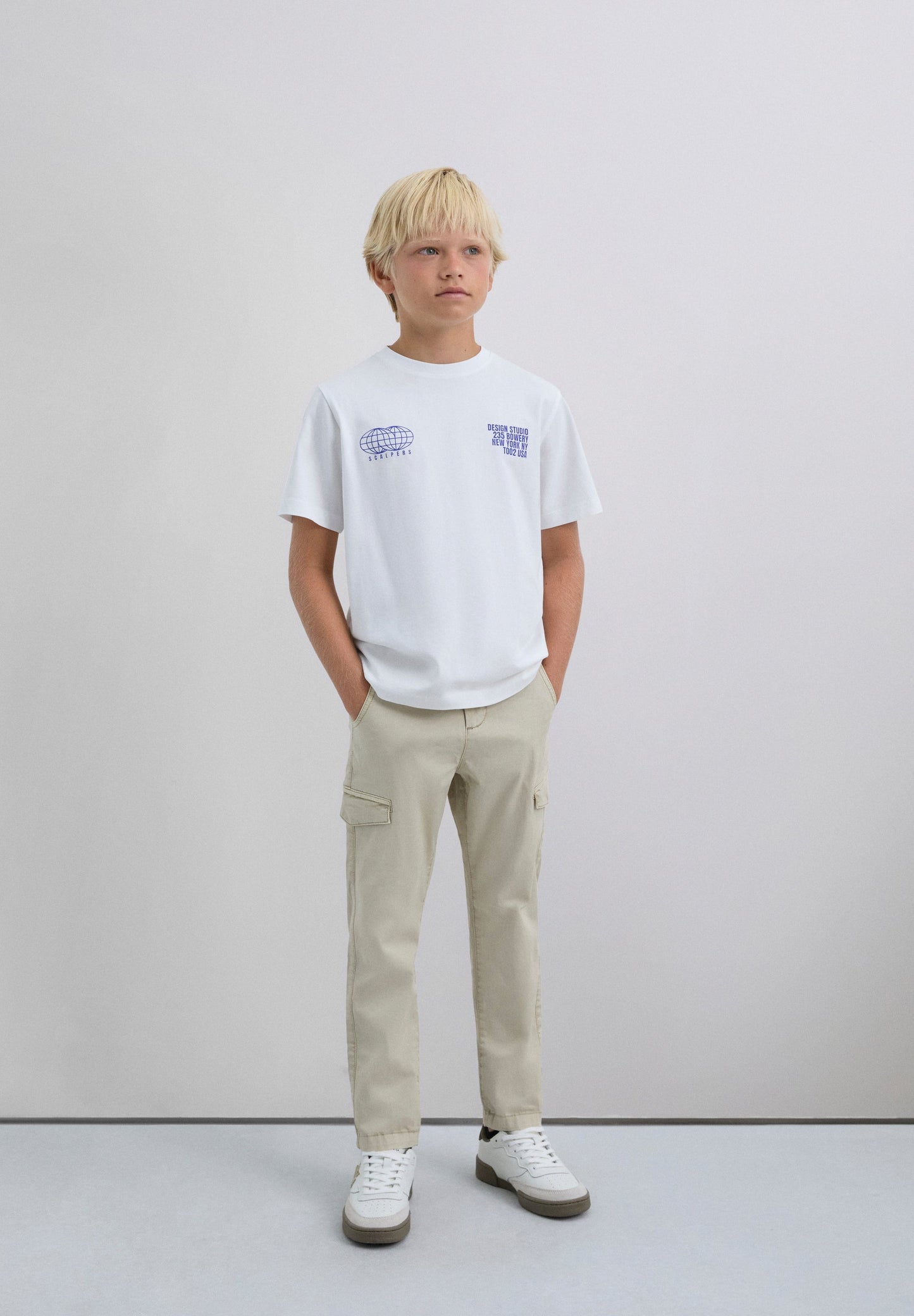 OFF LIMITS PRINT T-SHIRT