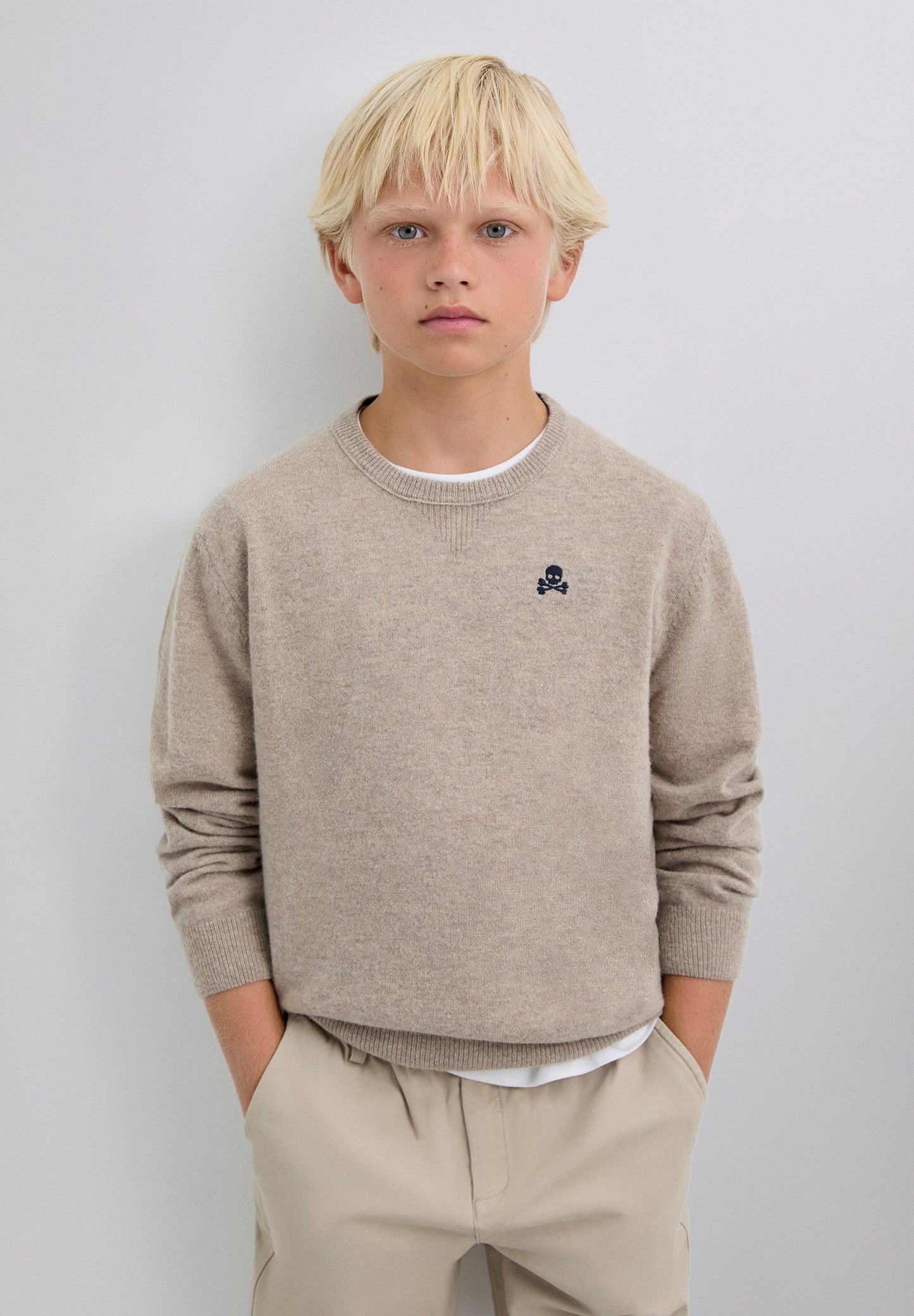 WOOL SWEATER WITH SKULL