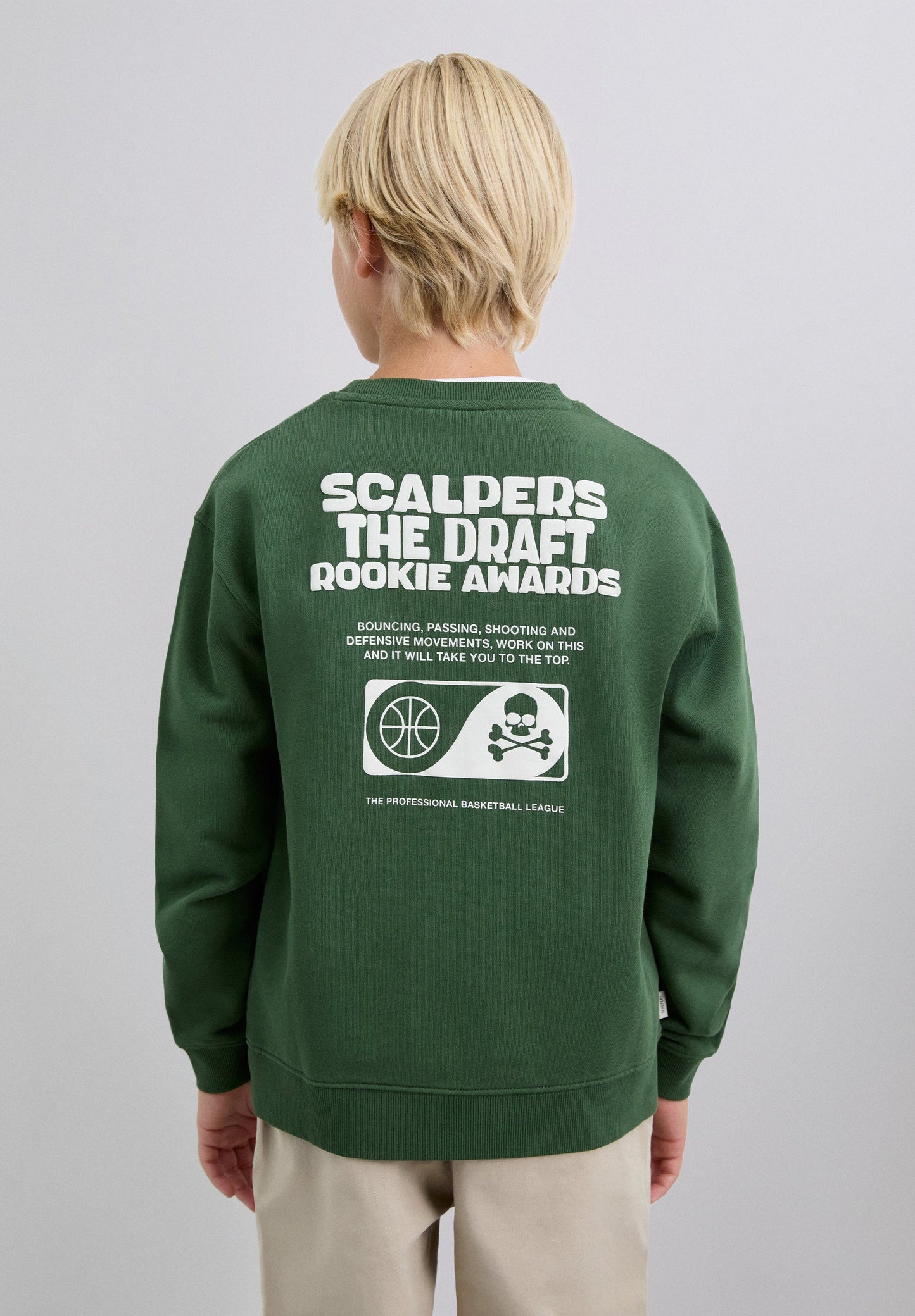 BASKETBALL PRINT SWEATSHIRT