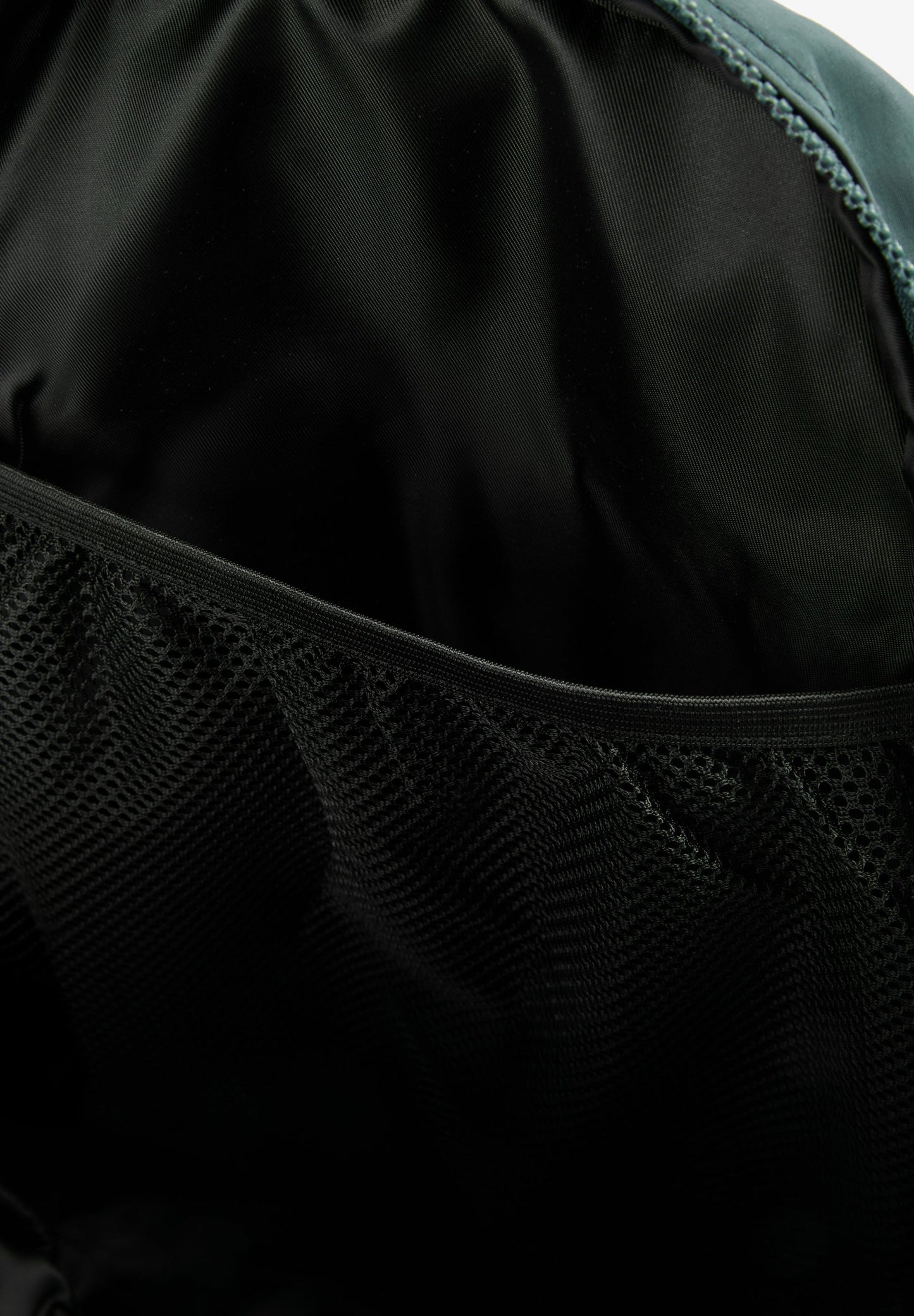 TECHNICAL BACKPACK WITH SKULL