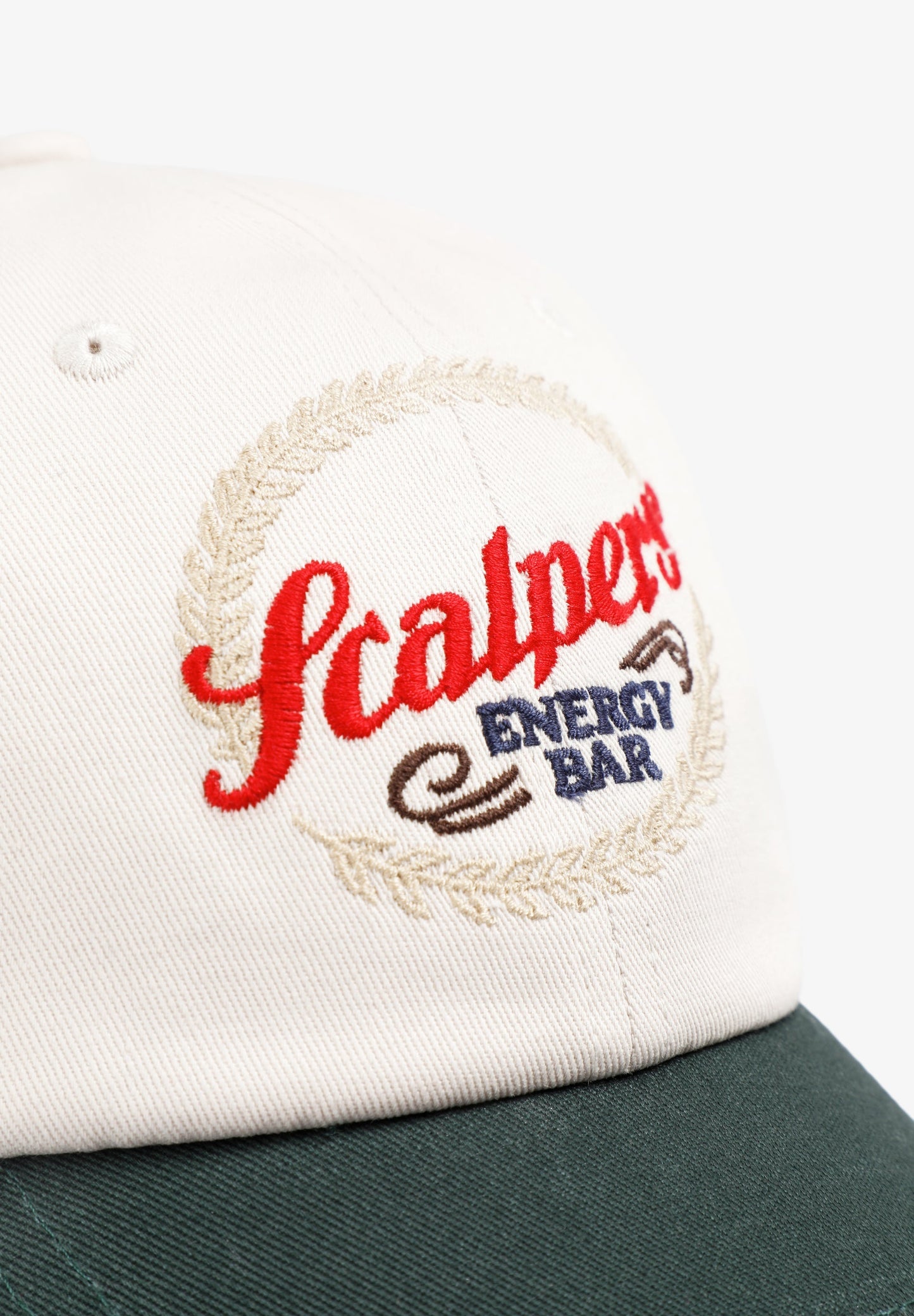 CAP WITH CONTRAST EMBROIDERY