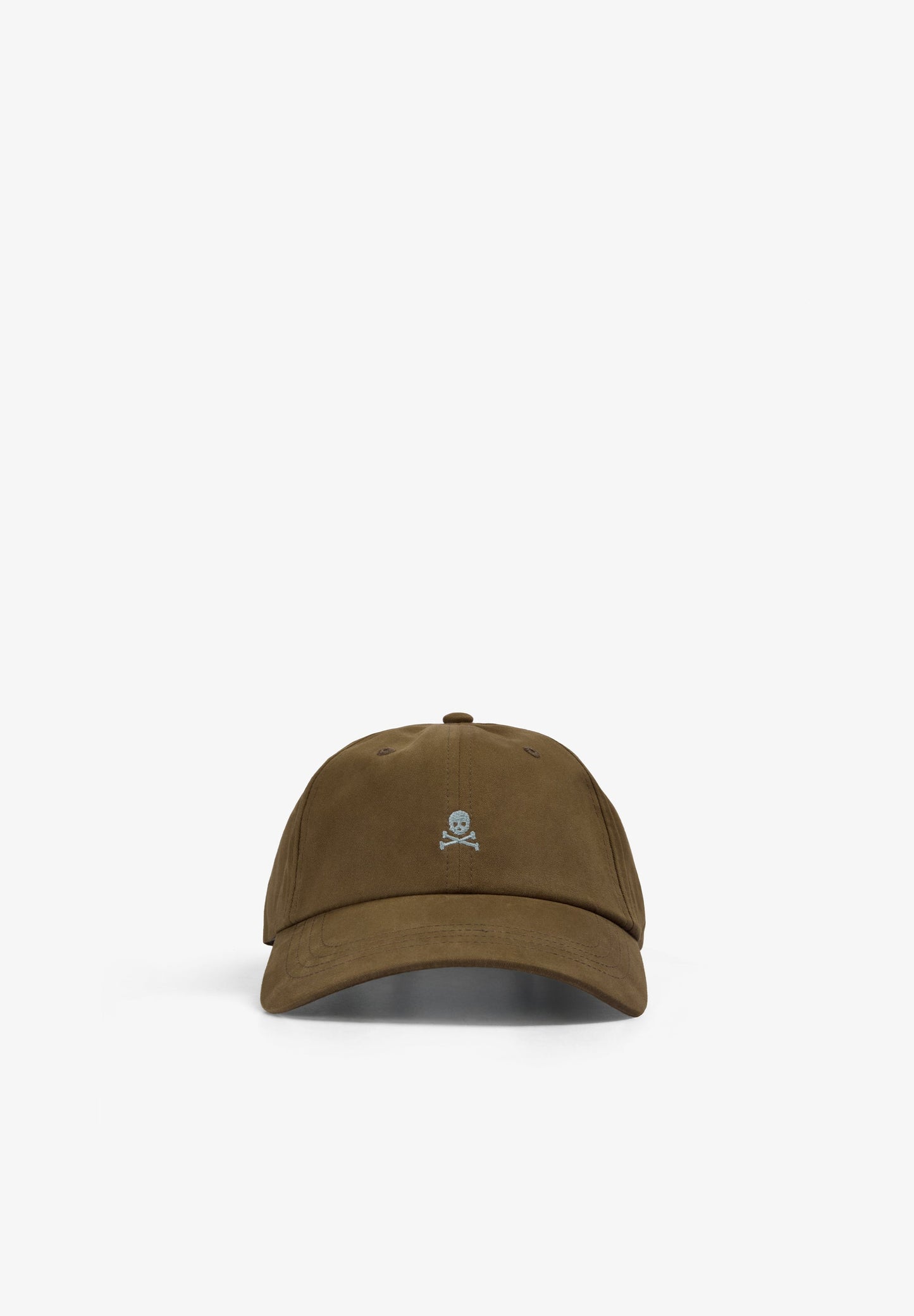 CAP WITH CONTRAST SKULL