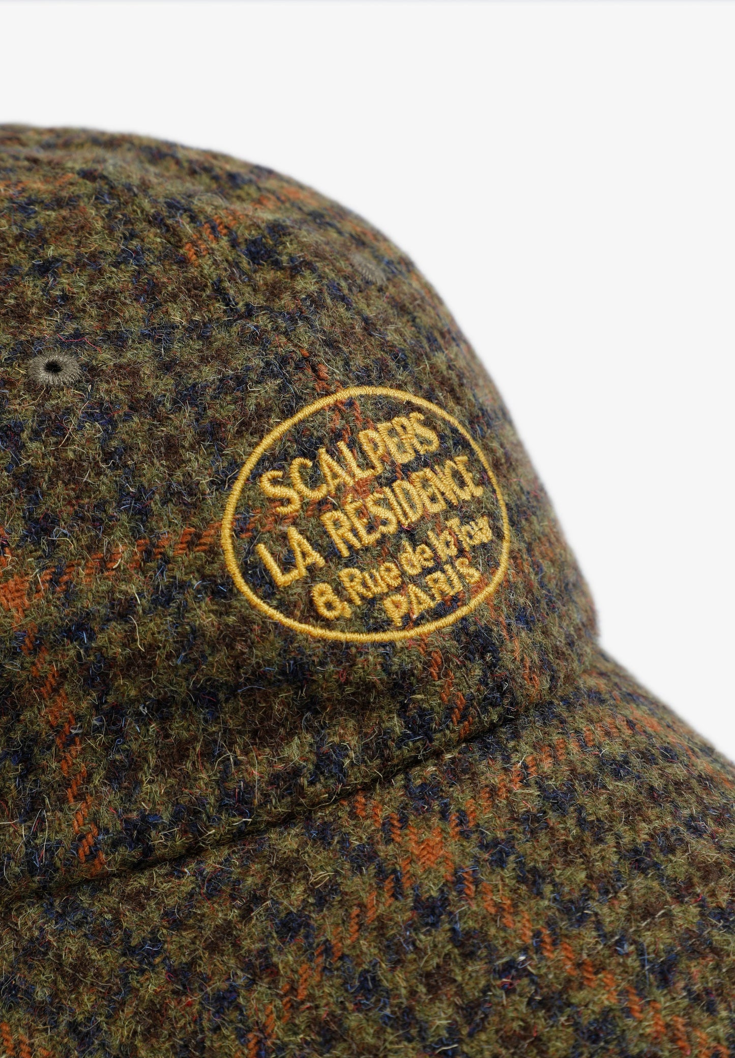 EMBROIDERED TARTAN WOOL CAP