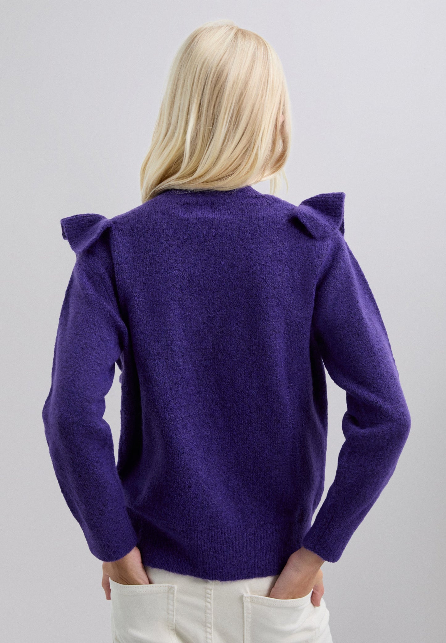 SWEATER WITH RUFFLES