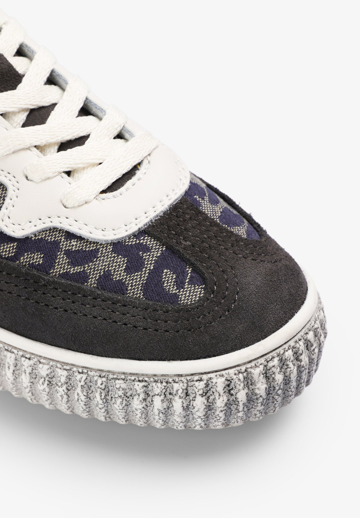 SKULL SNEAKERS WITH ANIMAL PRINT
