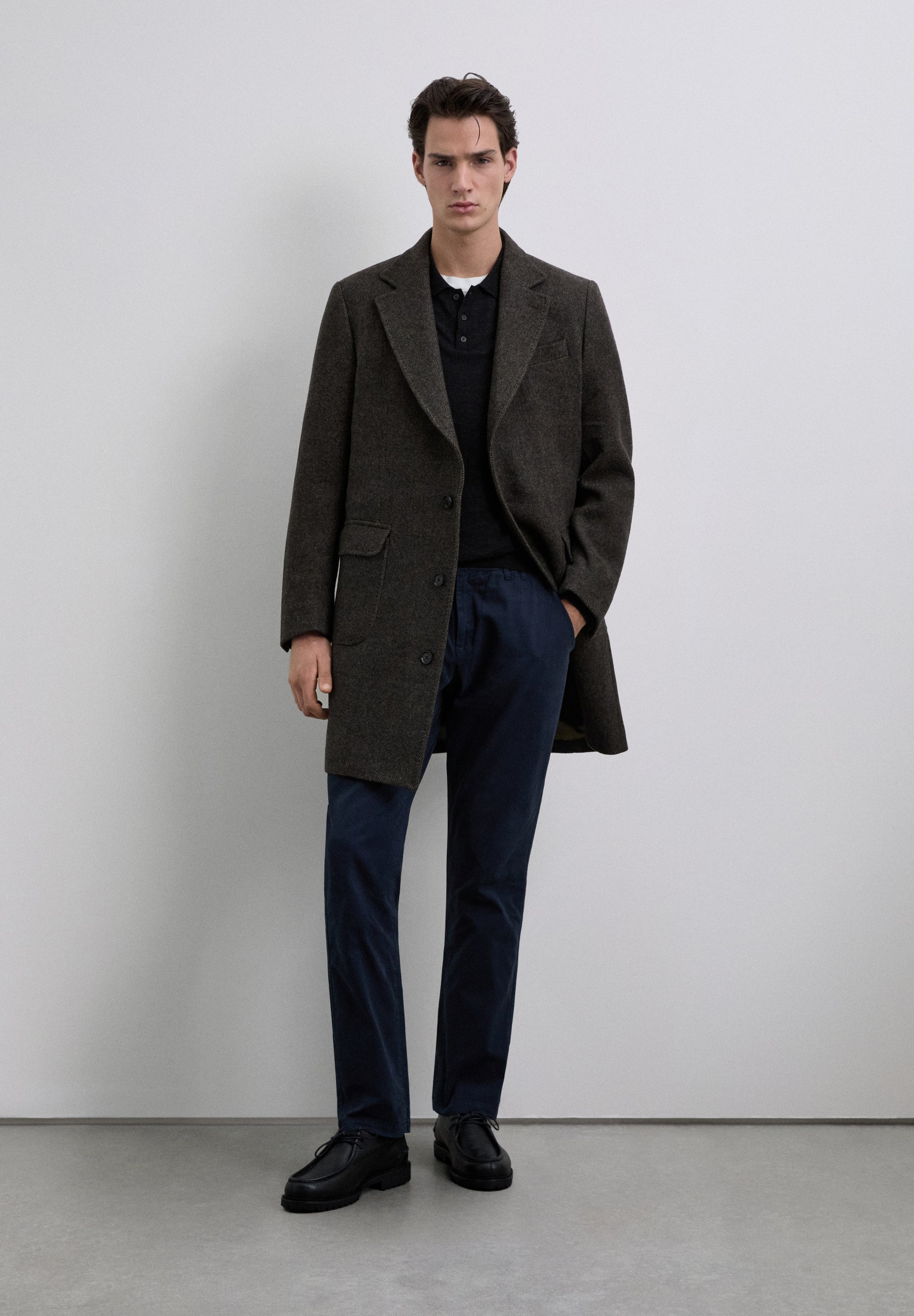 HERRINGBONE WOOL COAT