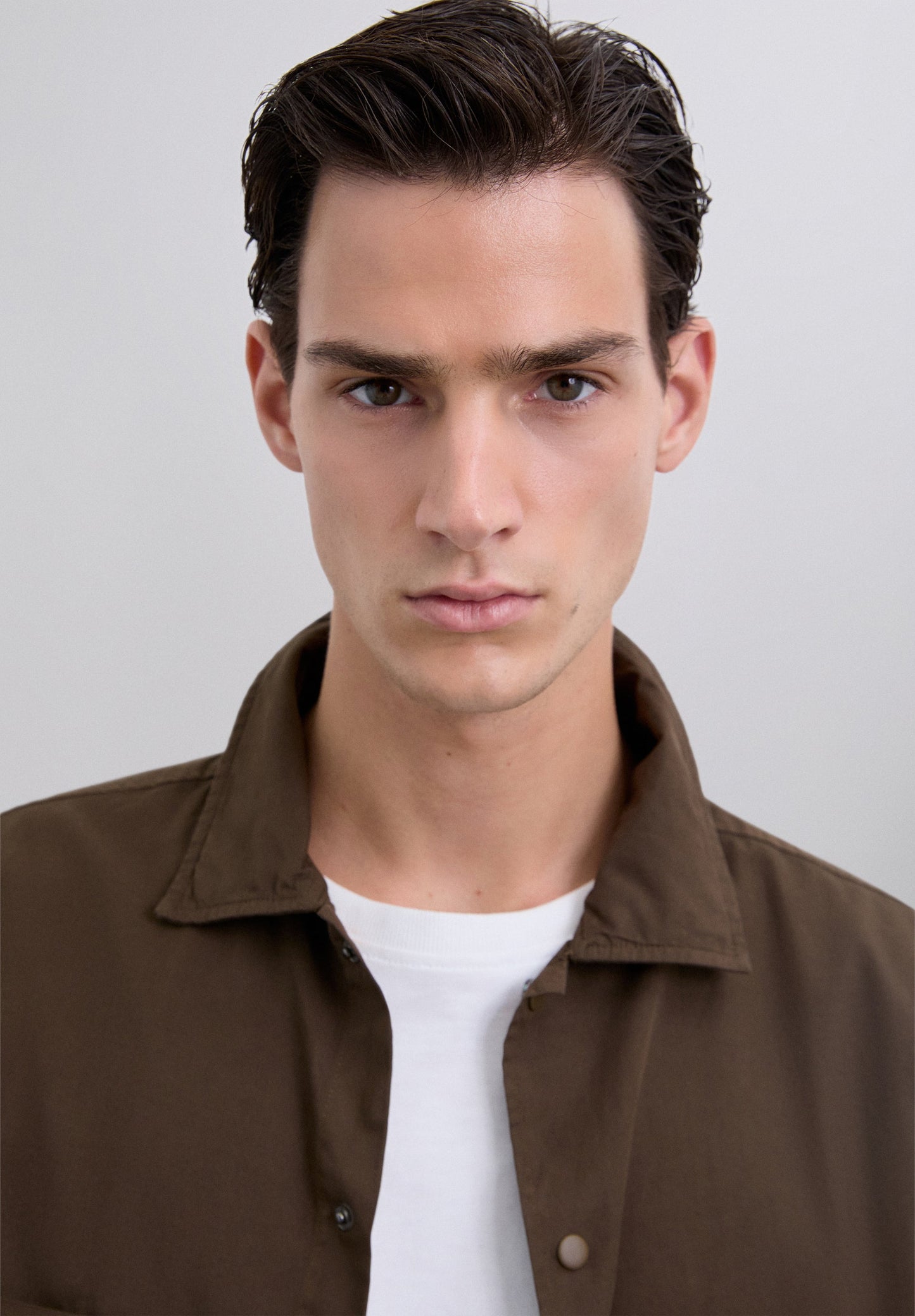 CLASSIC COLLARED OVERSHIRT