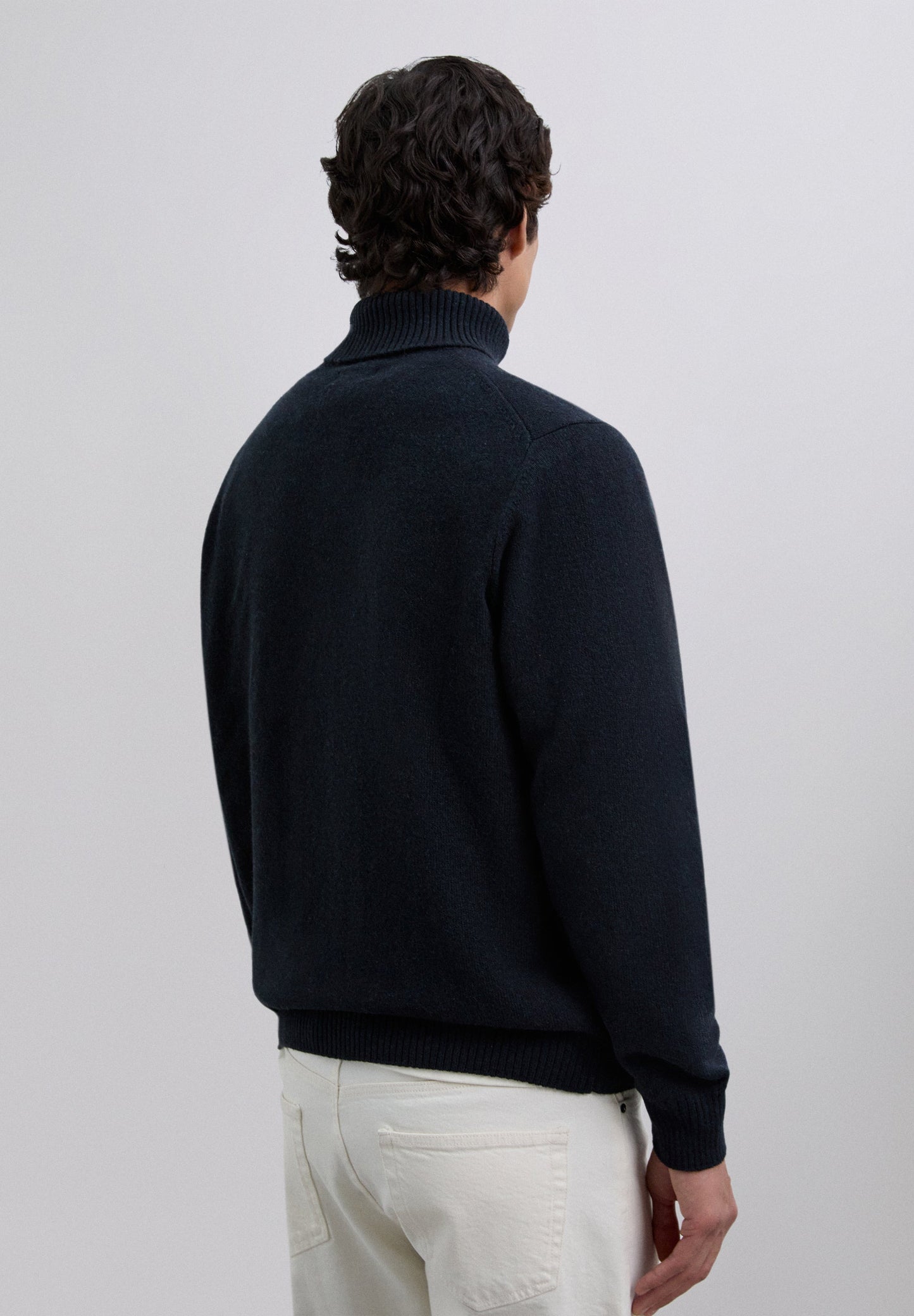 HIGH NECK WOOL SWEATER