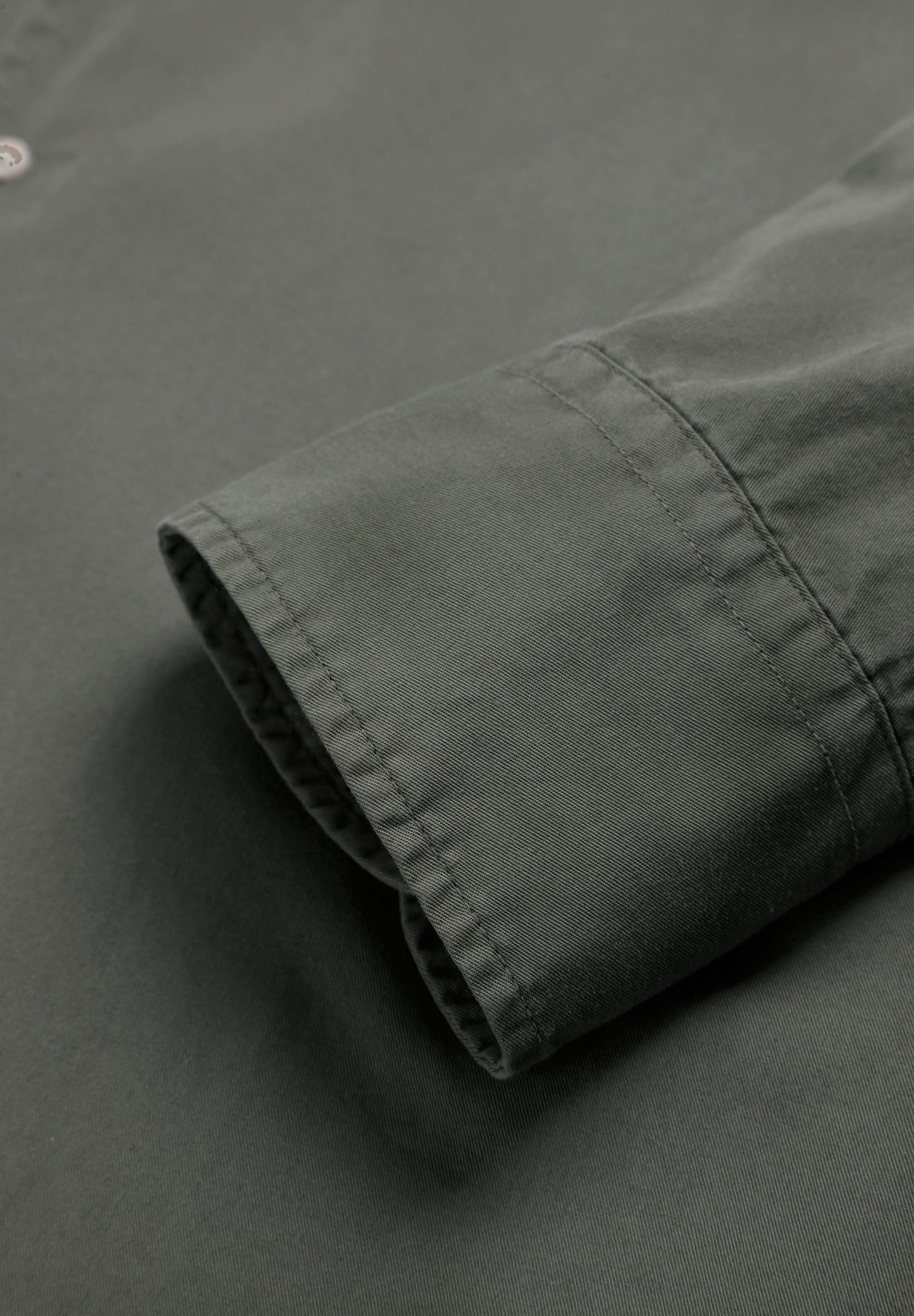 REGULAR FIT EMBROIDERED SHIRT