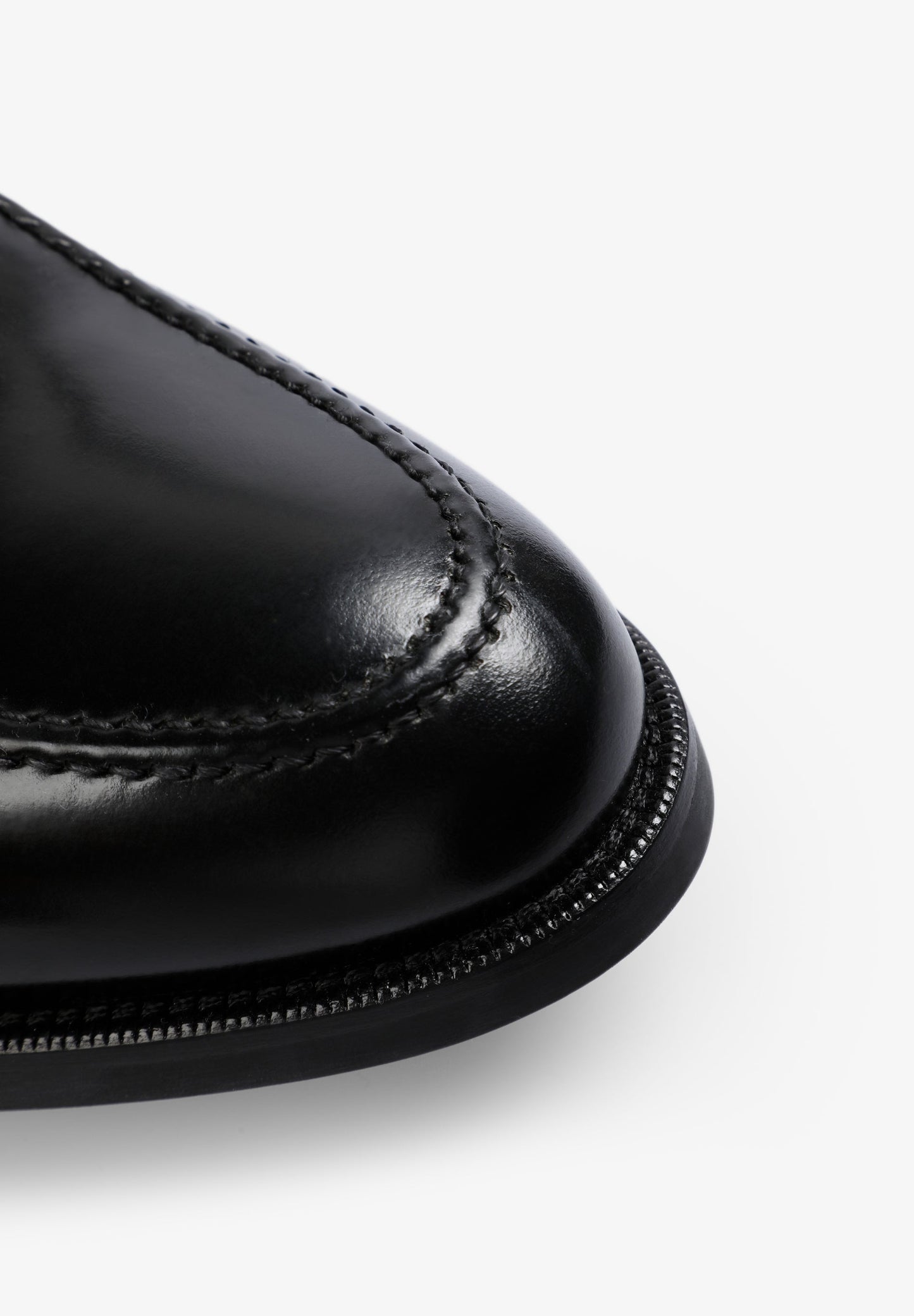 SMART LEATHER LOAFERS WITH TASSELS