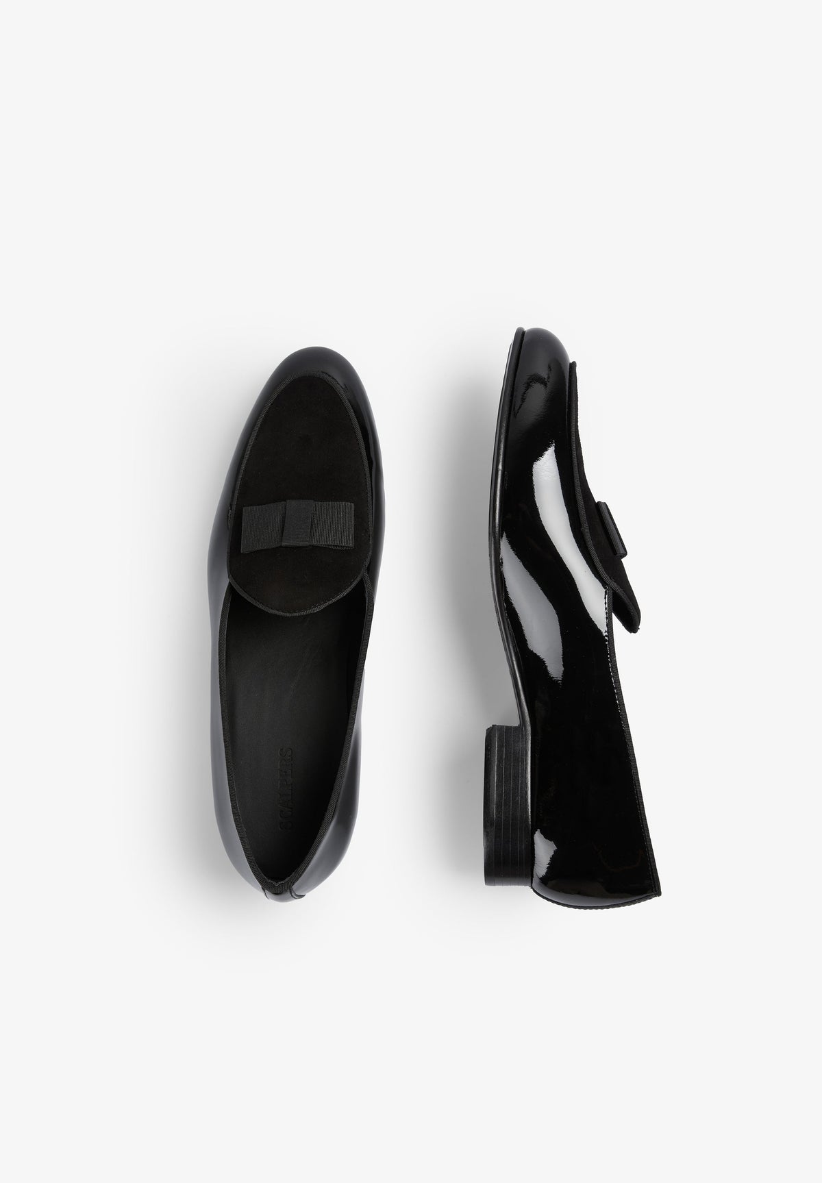 LEATHER LOAFER WITH UPPER DETAIL
