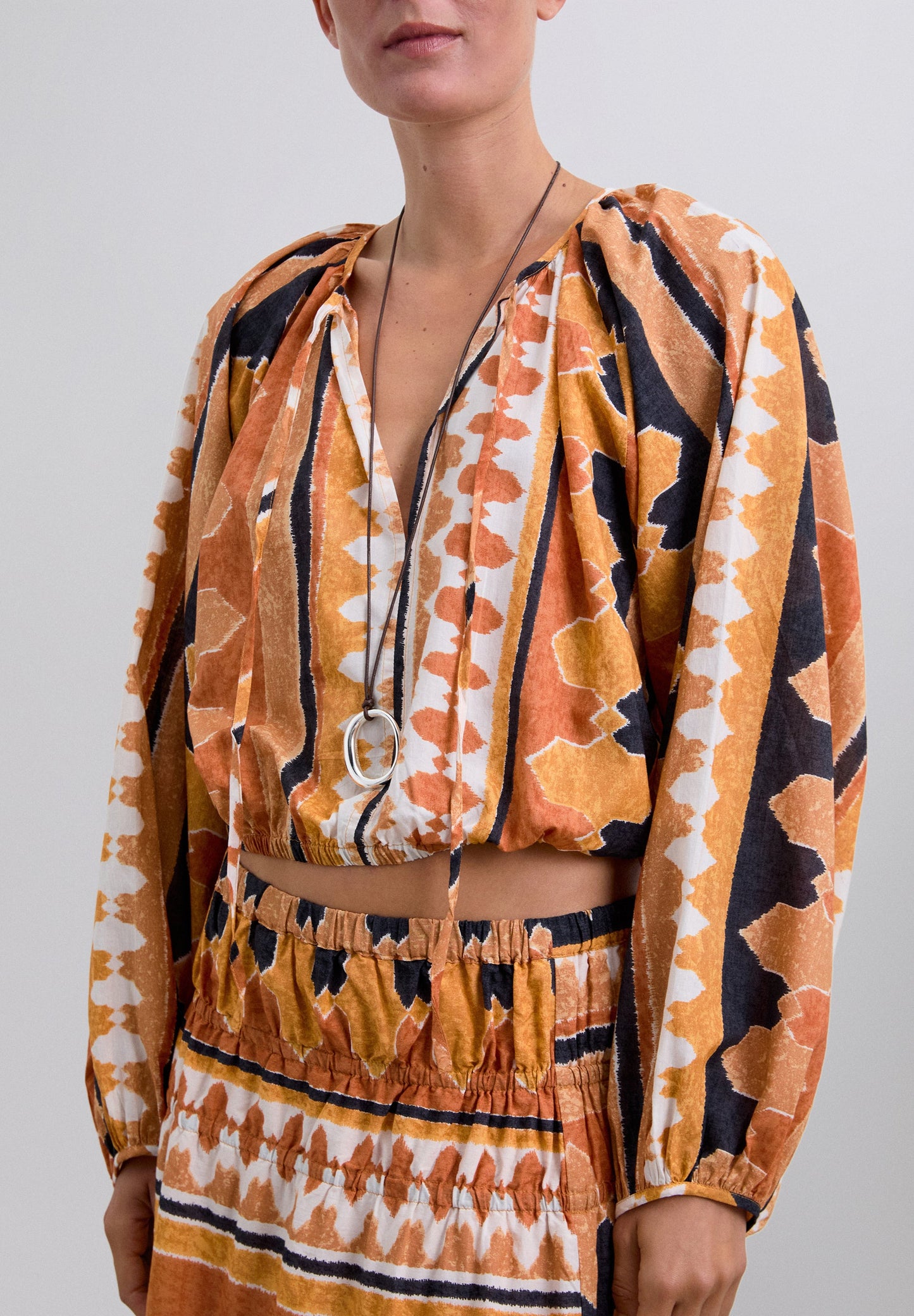 ETHNIC PUFF SLEEVE SHIRT