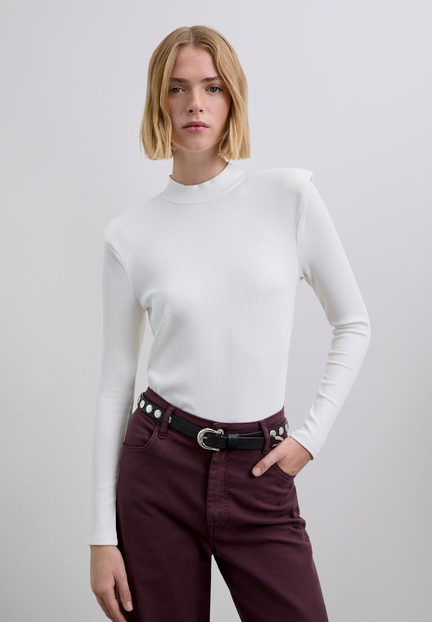 LONG SLEEVE TOP WITH SHOULDER PADS