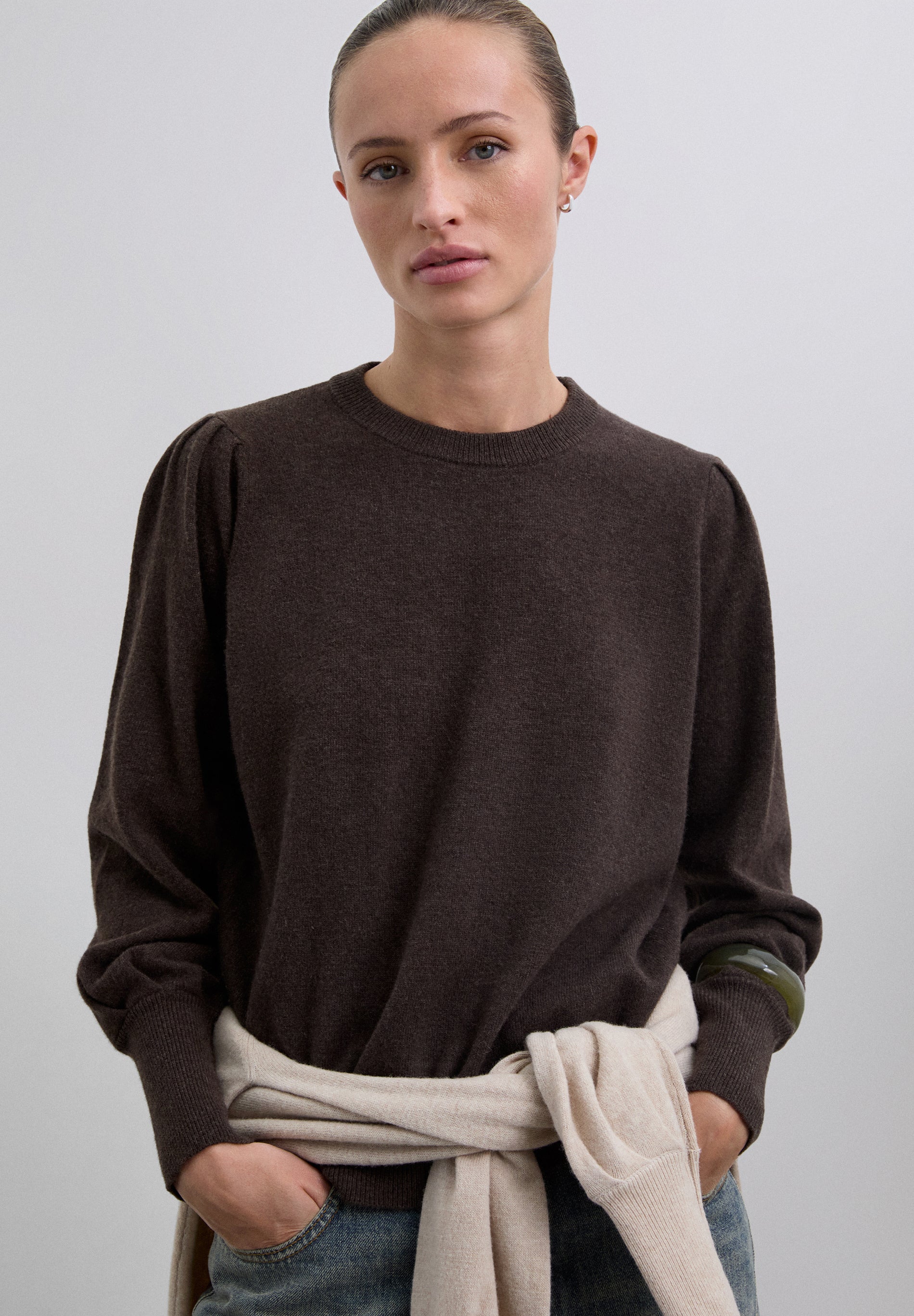 SWEATER WITH PUFFED SLEEVES