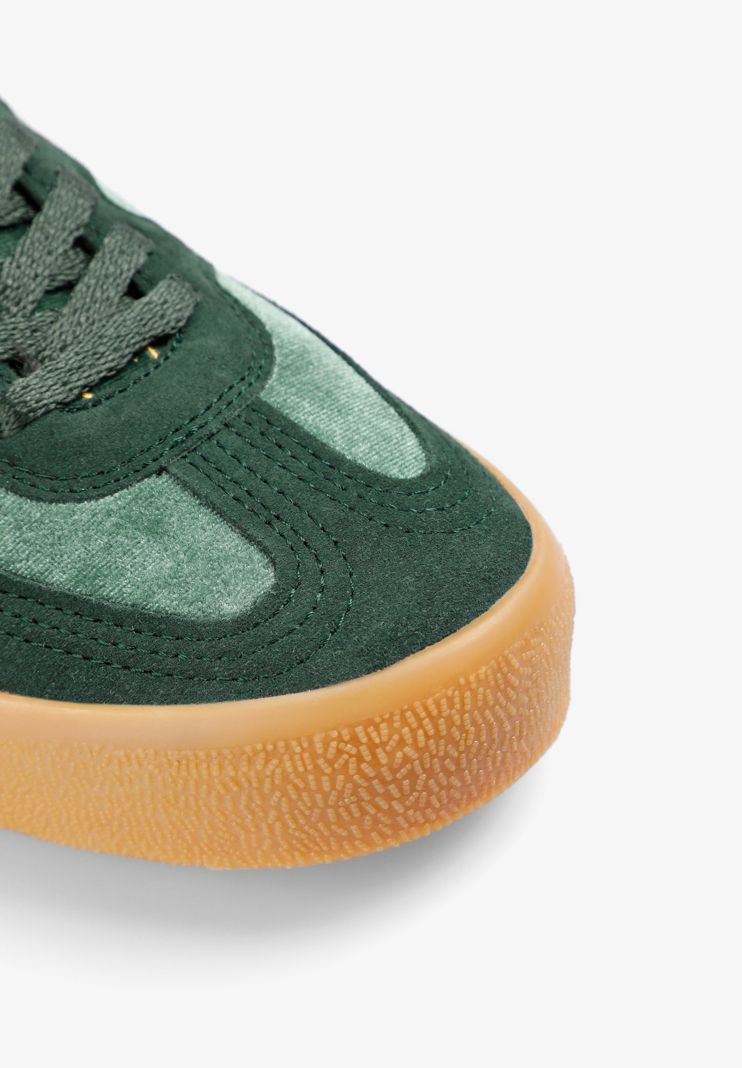 SUEDE SNEAKERS WITH SKULL