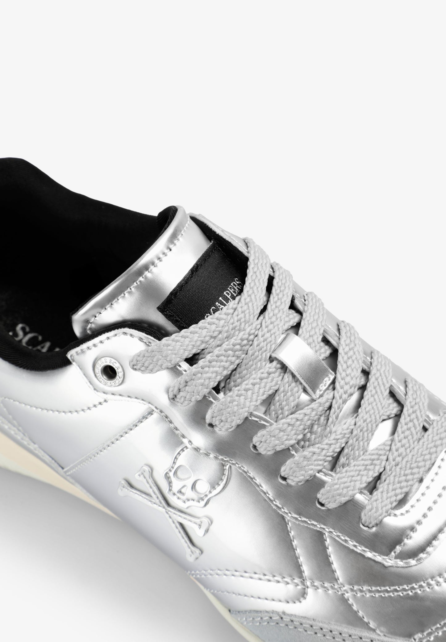 METALLIC SNEAKERS