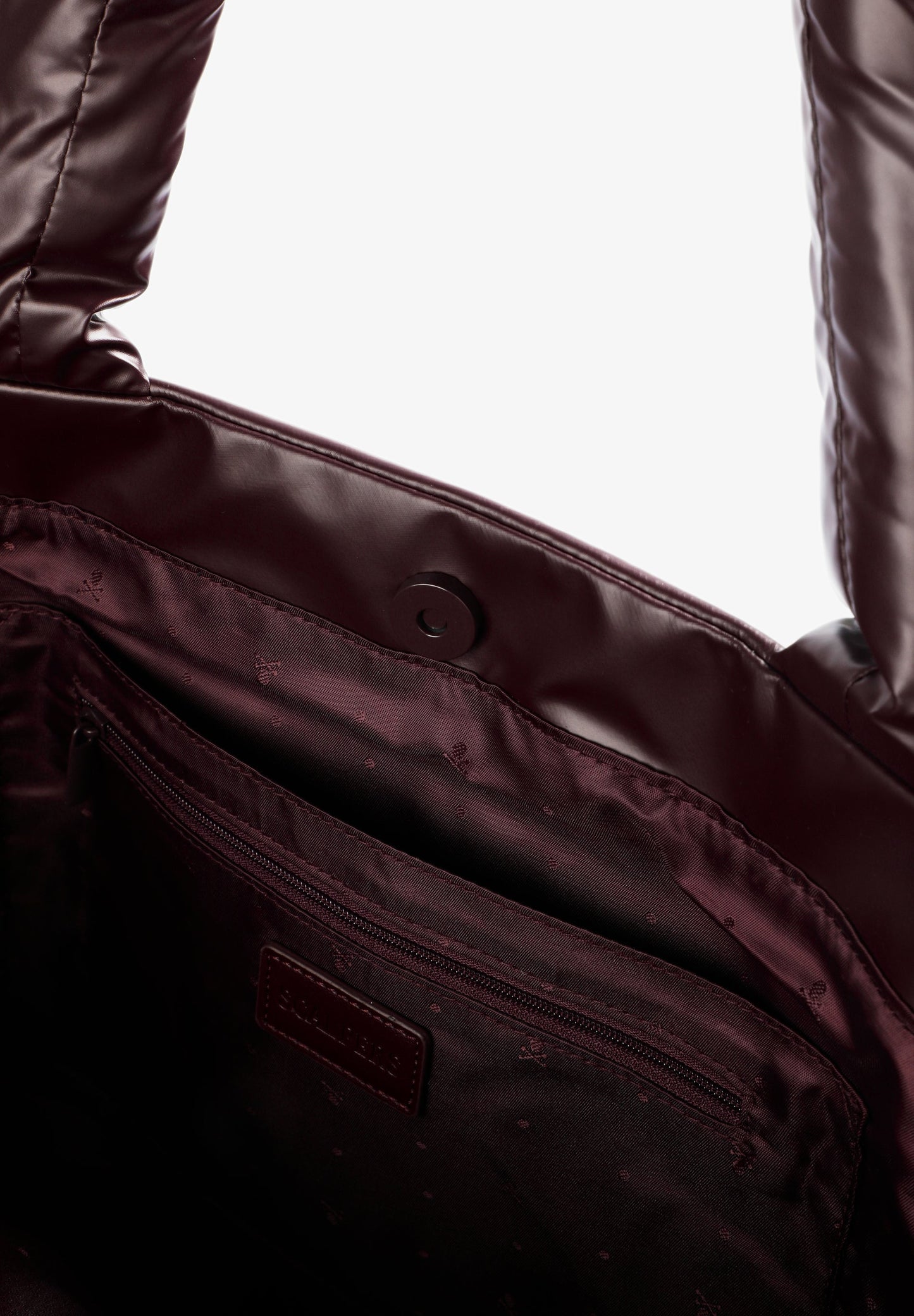 QUILTED SKULL TOTE BAG