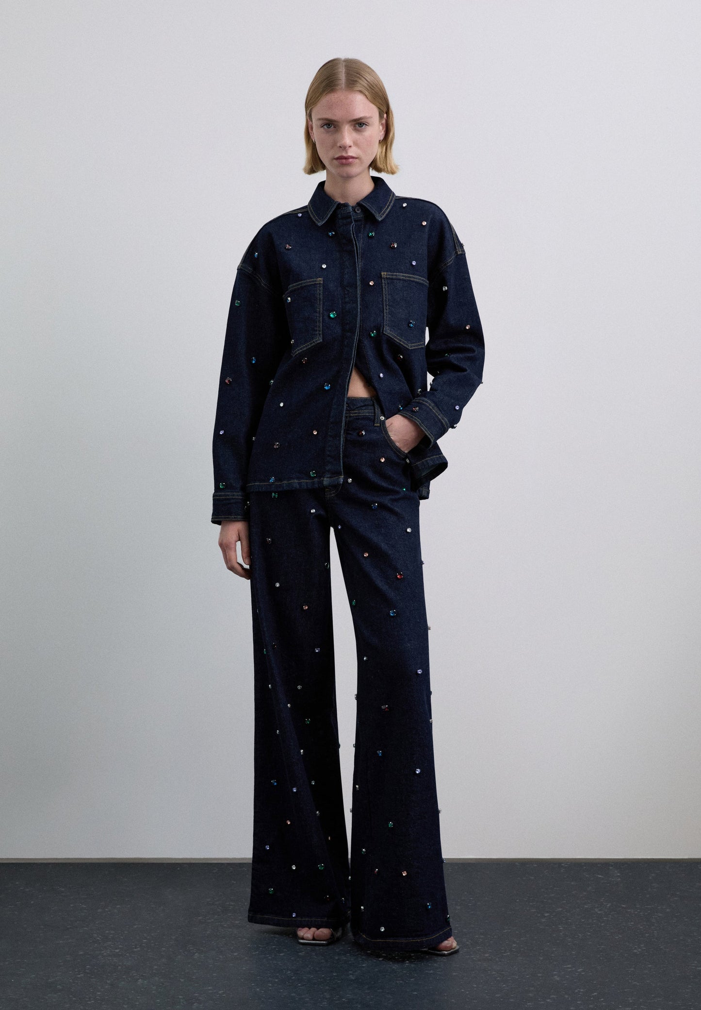 BEAD EMBELLISHED JEANS