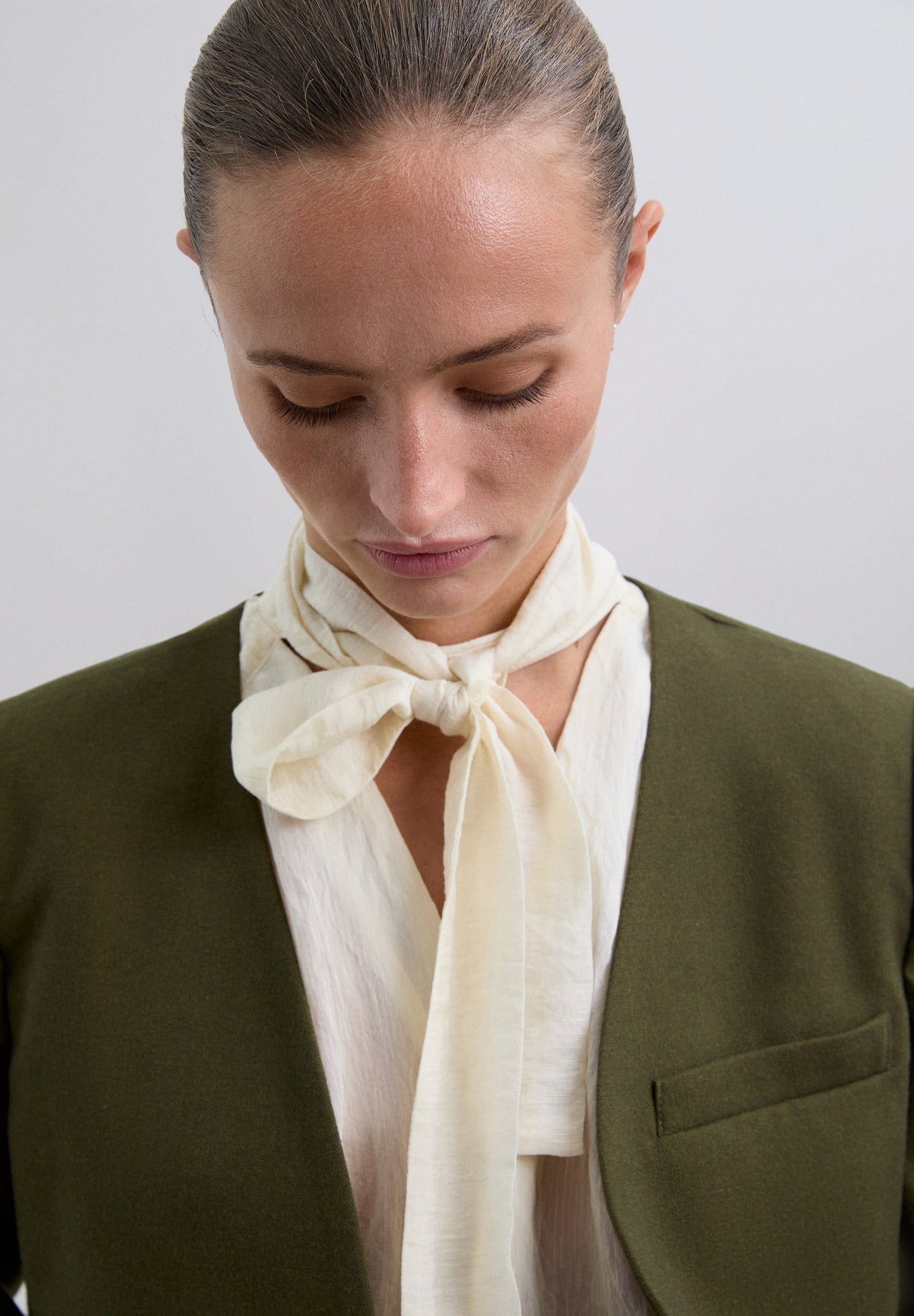 CROPPED DETACHABLE BLAZER