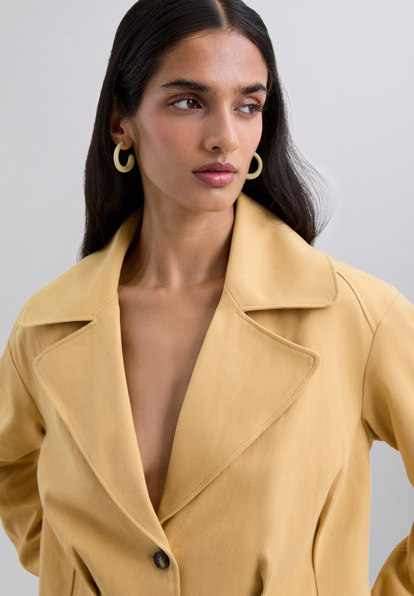 LIGHTWEIGHT CROPPED JACKET