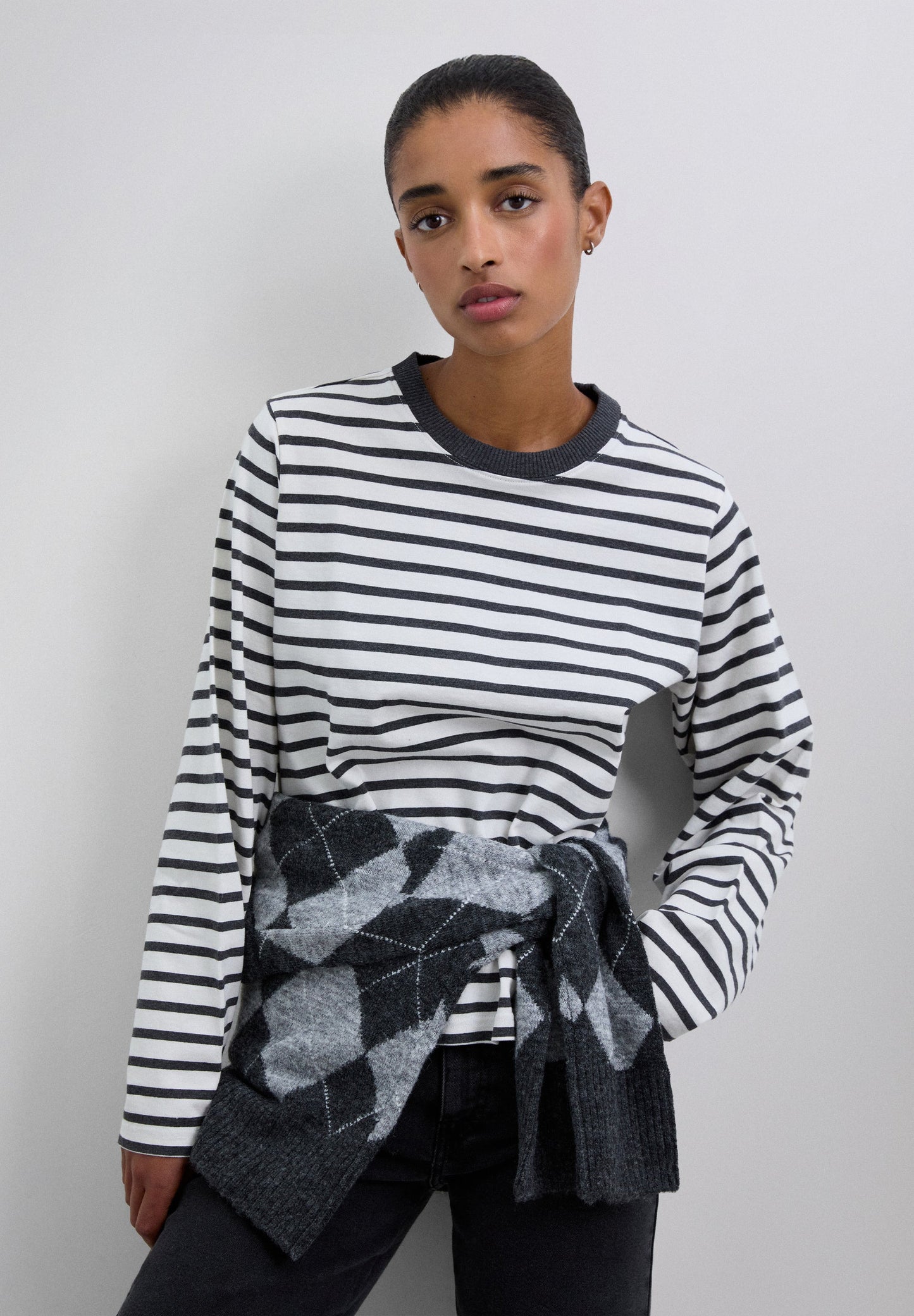 LONG SLEEVE STRIPED T-SHIRT