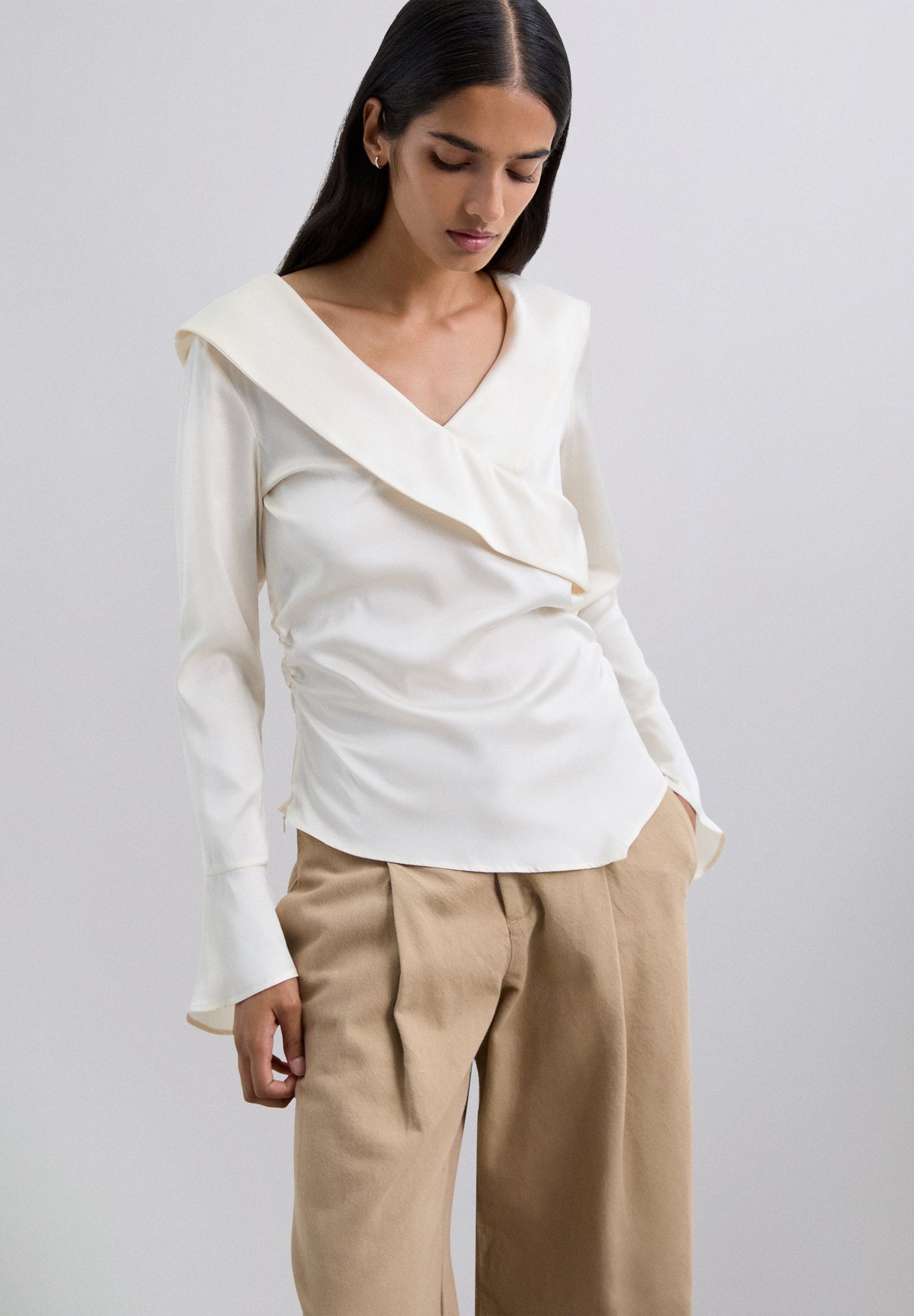 SATIN ASYMMETRIC SHIRT