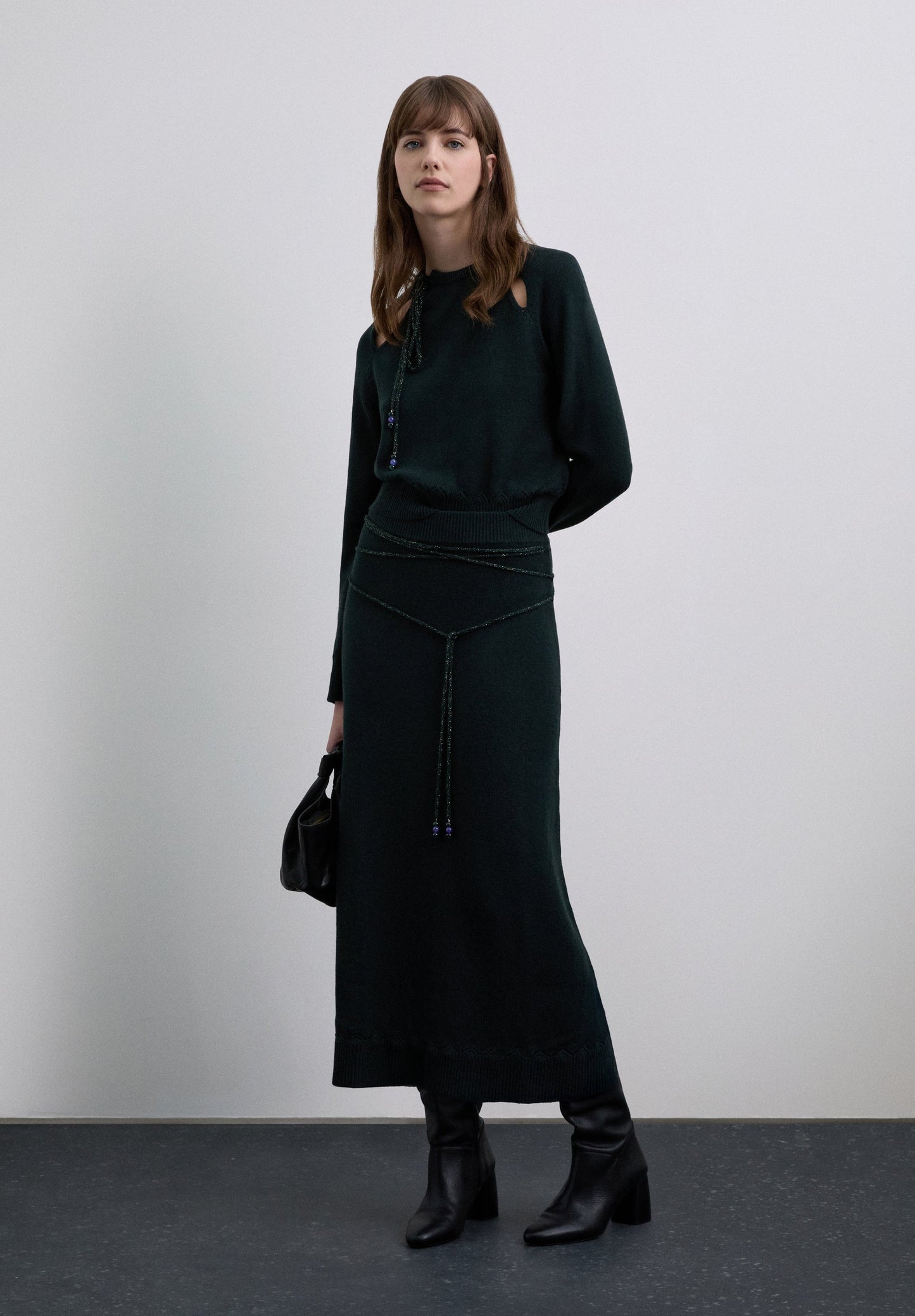 KNIT SKIRT WITH METALLIC DETAIL