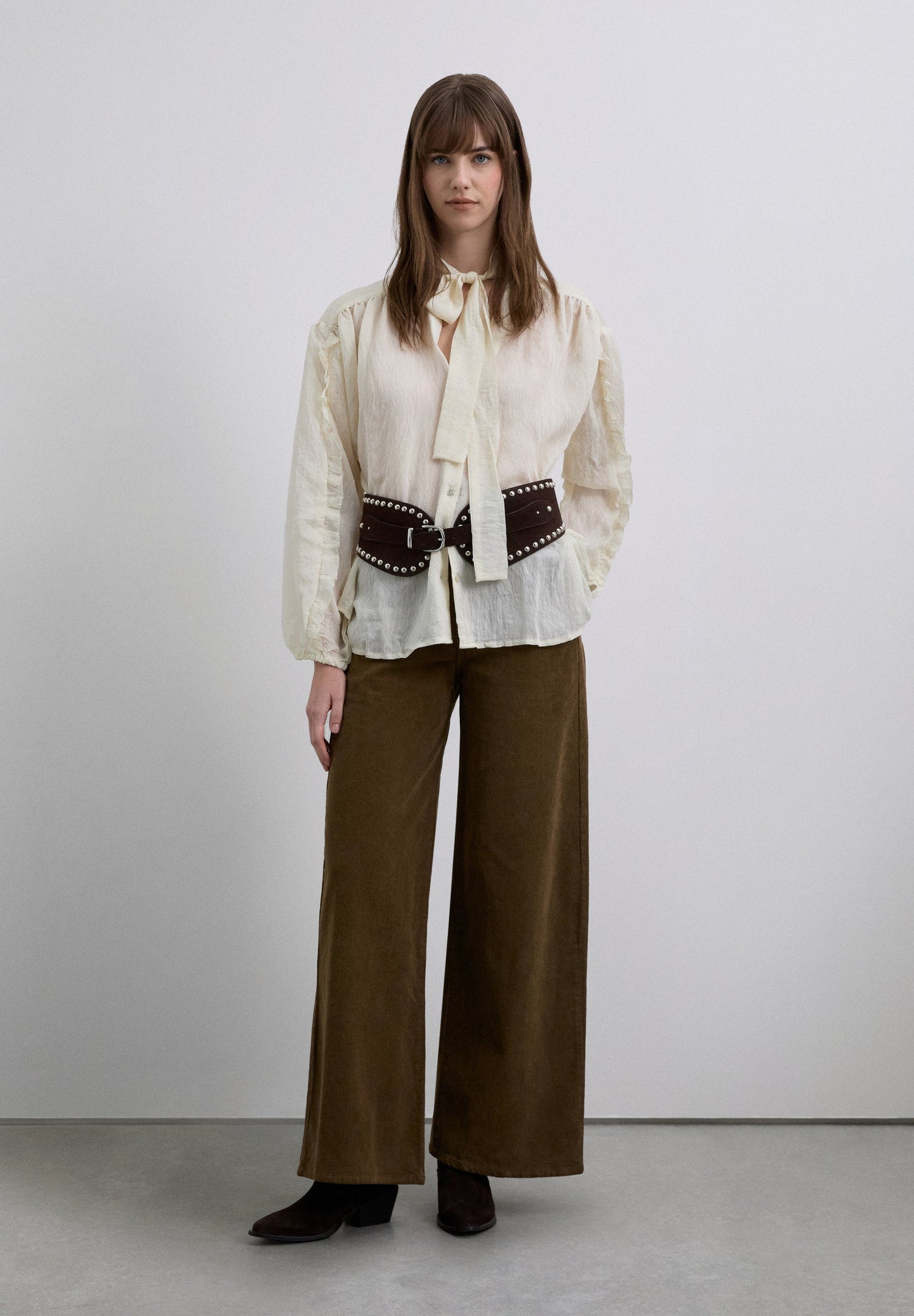 STRAIGHT CORDUROY TROUSERS