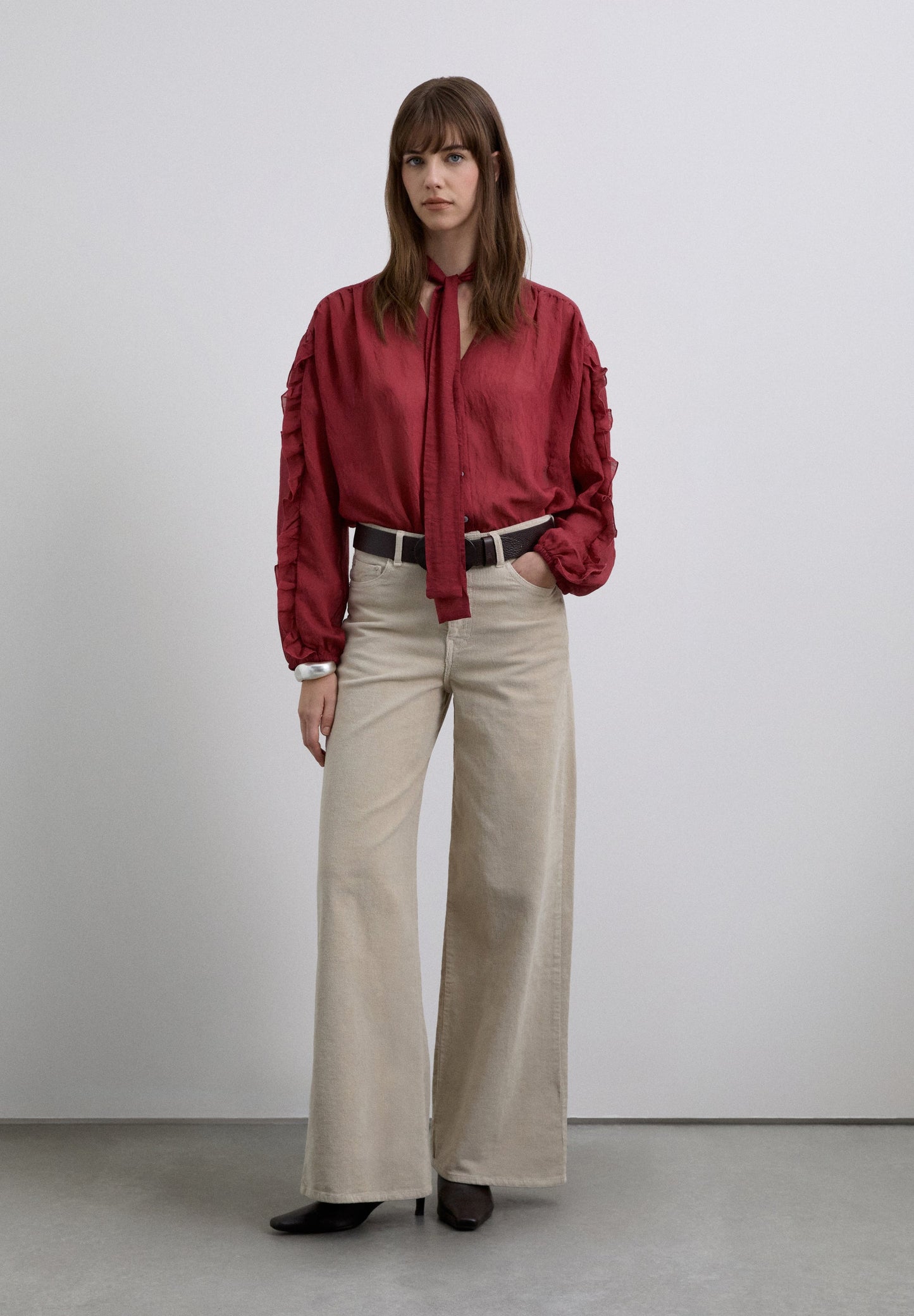 STRAIGHT CORDUROY TROUSERS