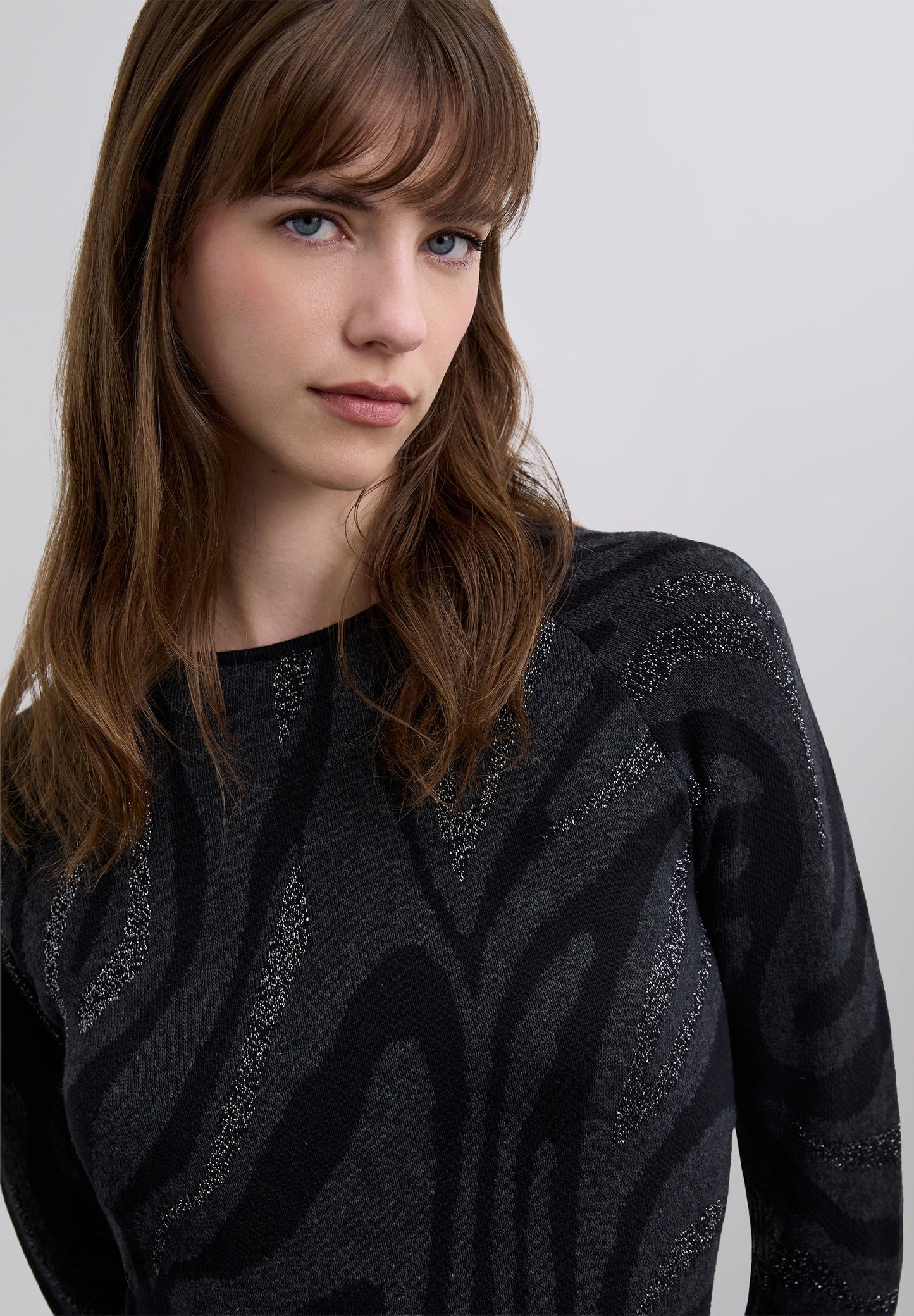 LONG PRINTED KNIT DRESS