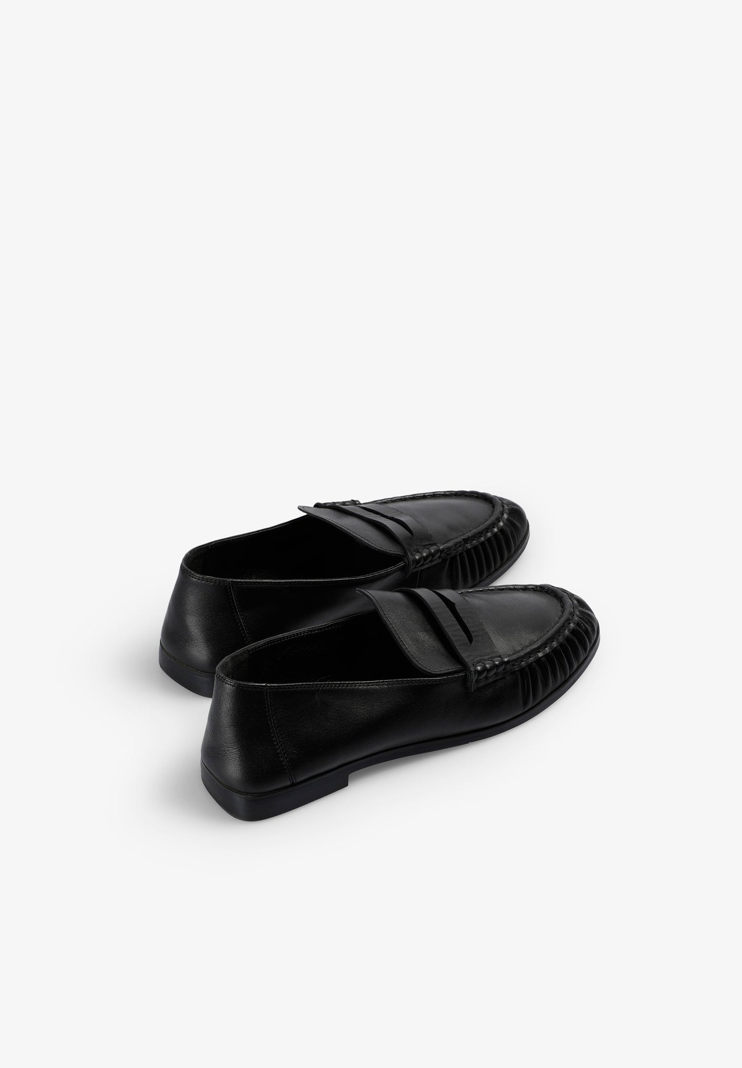 LEATHER LOAFERS
