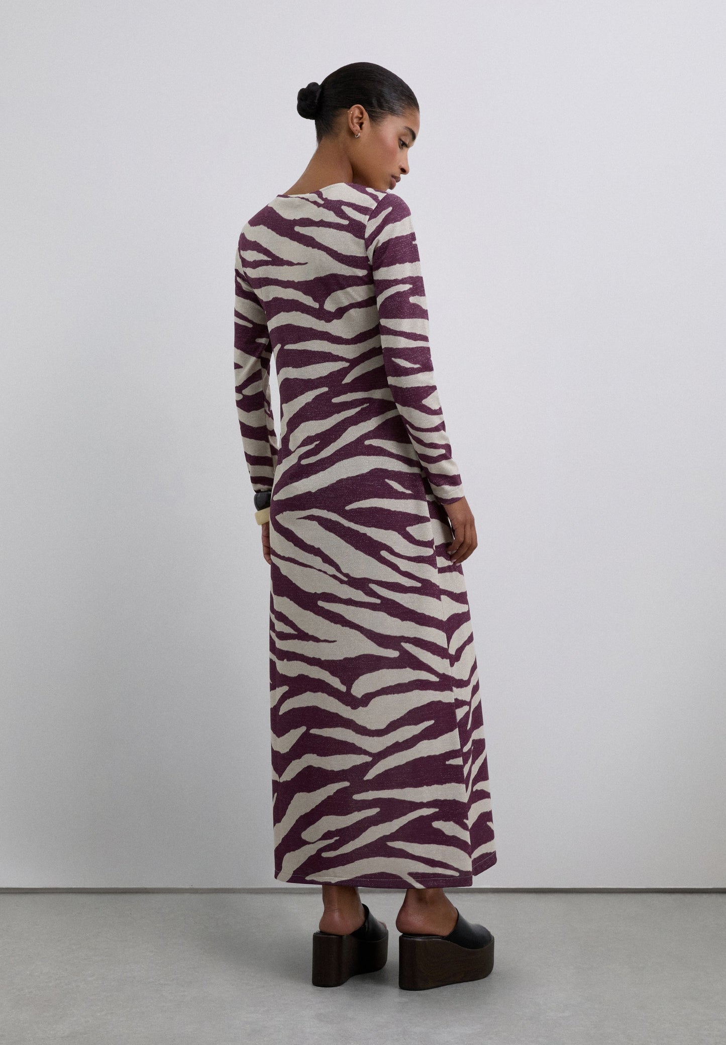 LONG ANIMAL PRINT DRESS