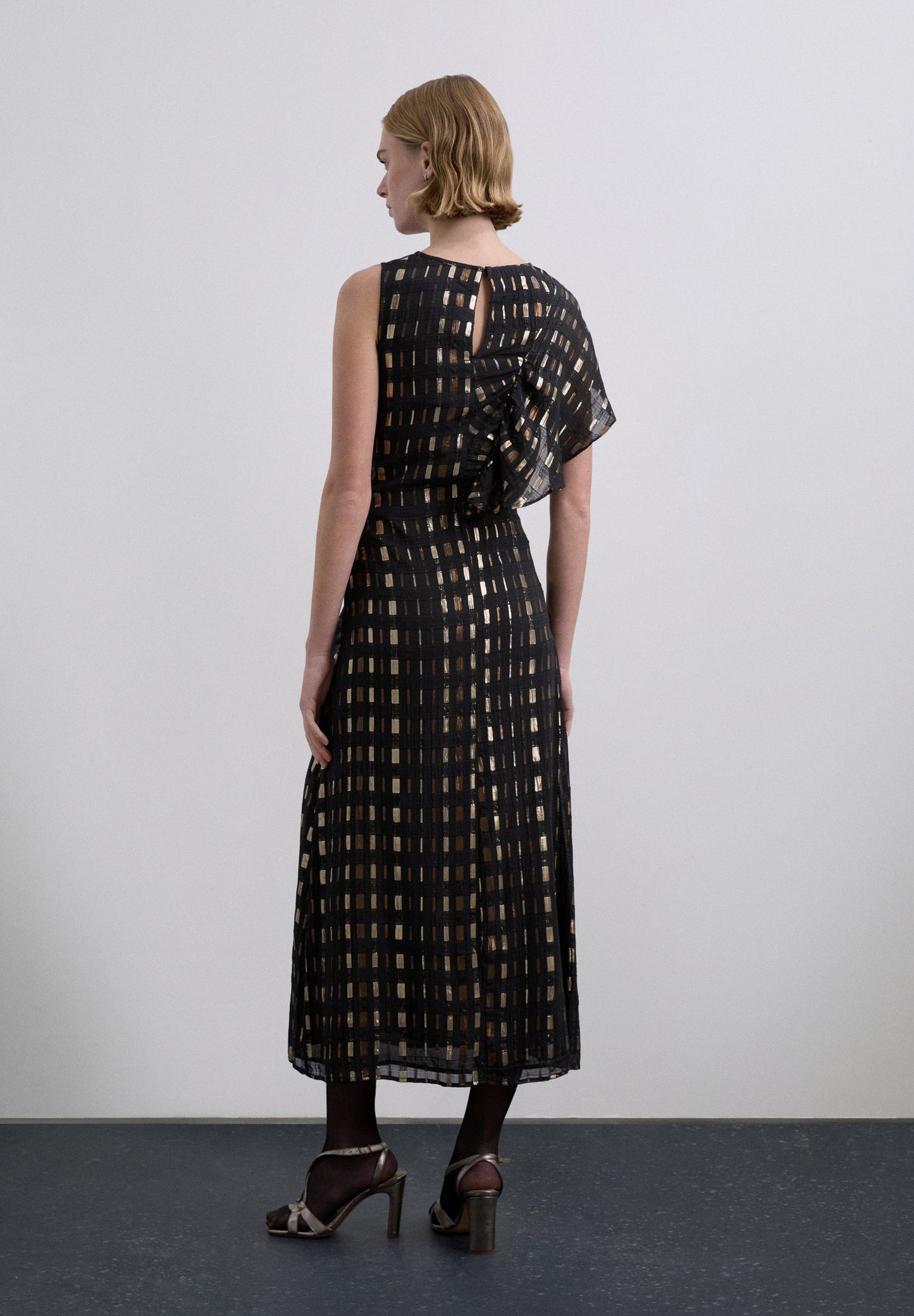 XM SCRUFFLEDRAPE DRESS