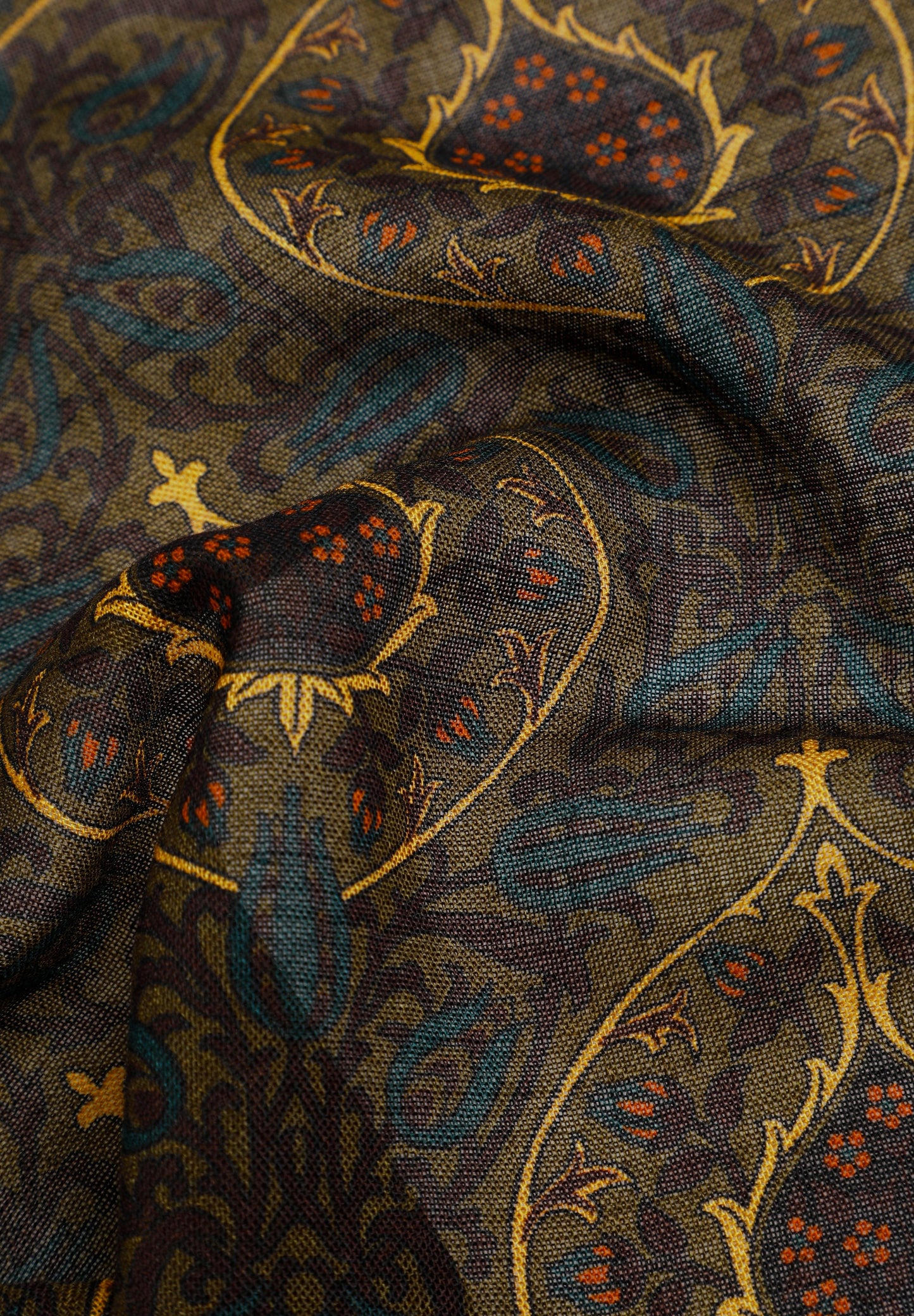 SILK PAISLEY PRINT POCKET SQUARE