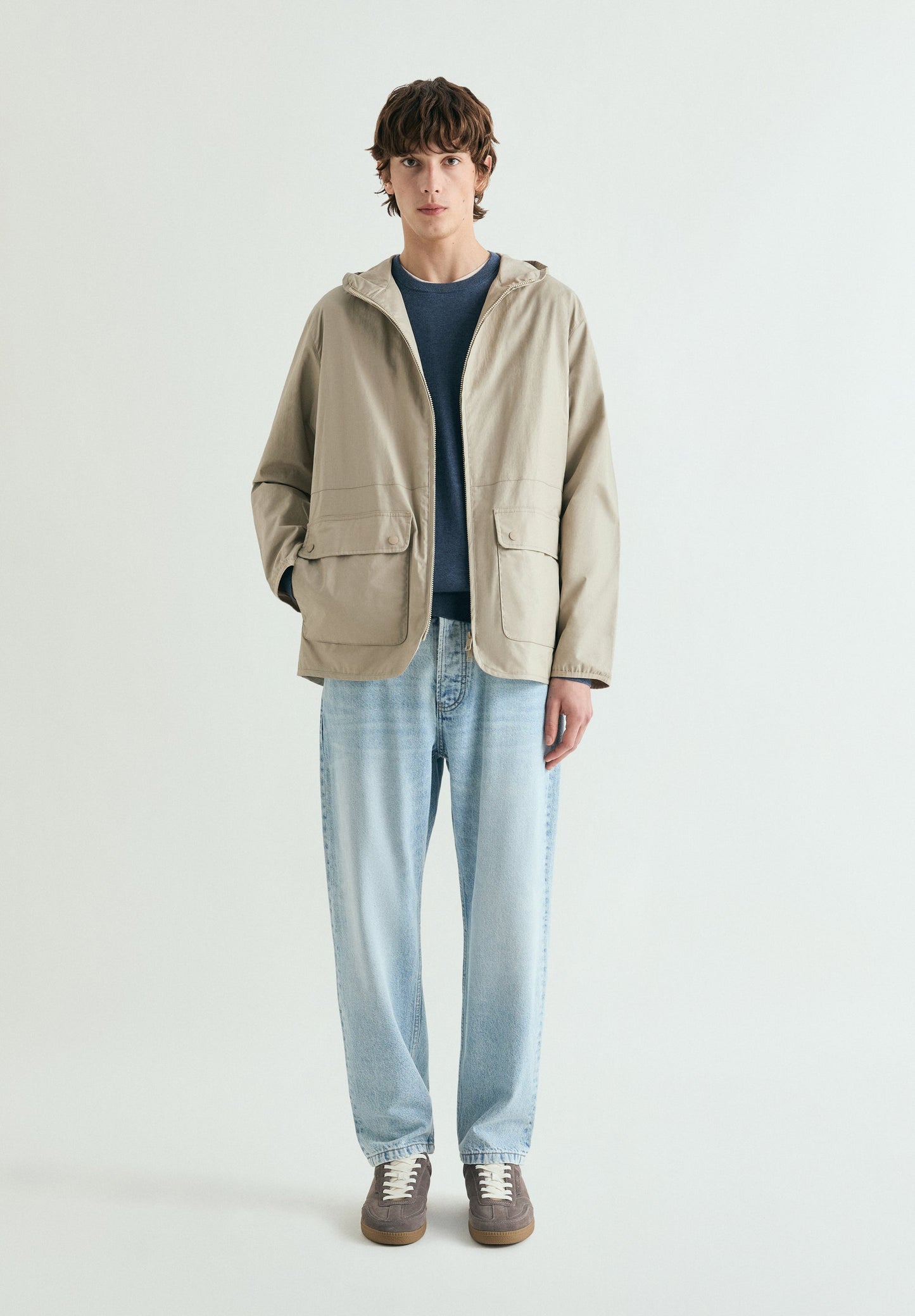 JACKET WITH MESH HOOD