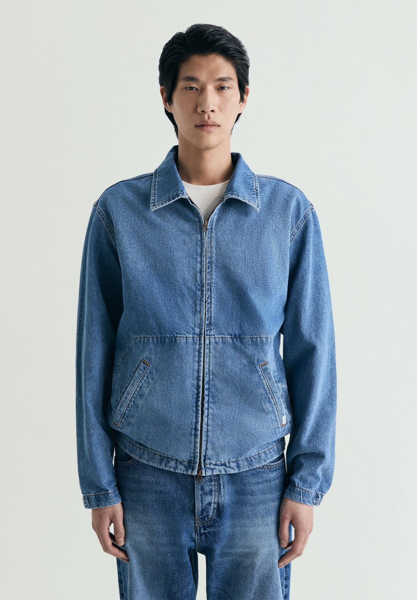 DENIM BOMBER JACKET