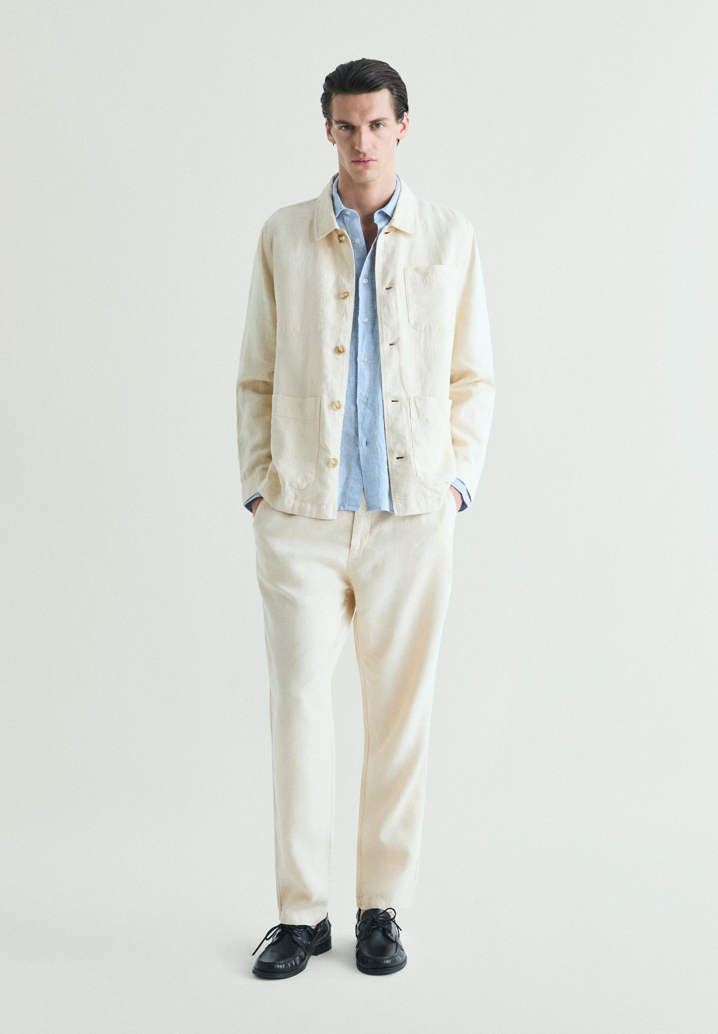 RELAXED FIT LINEN TROUSERS