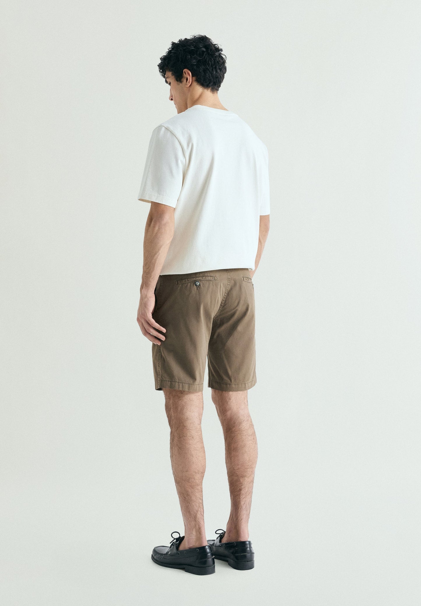 BASIC ORGANIC COTTON BERMUDA SHORTS