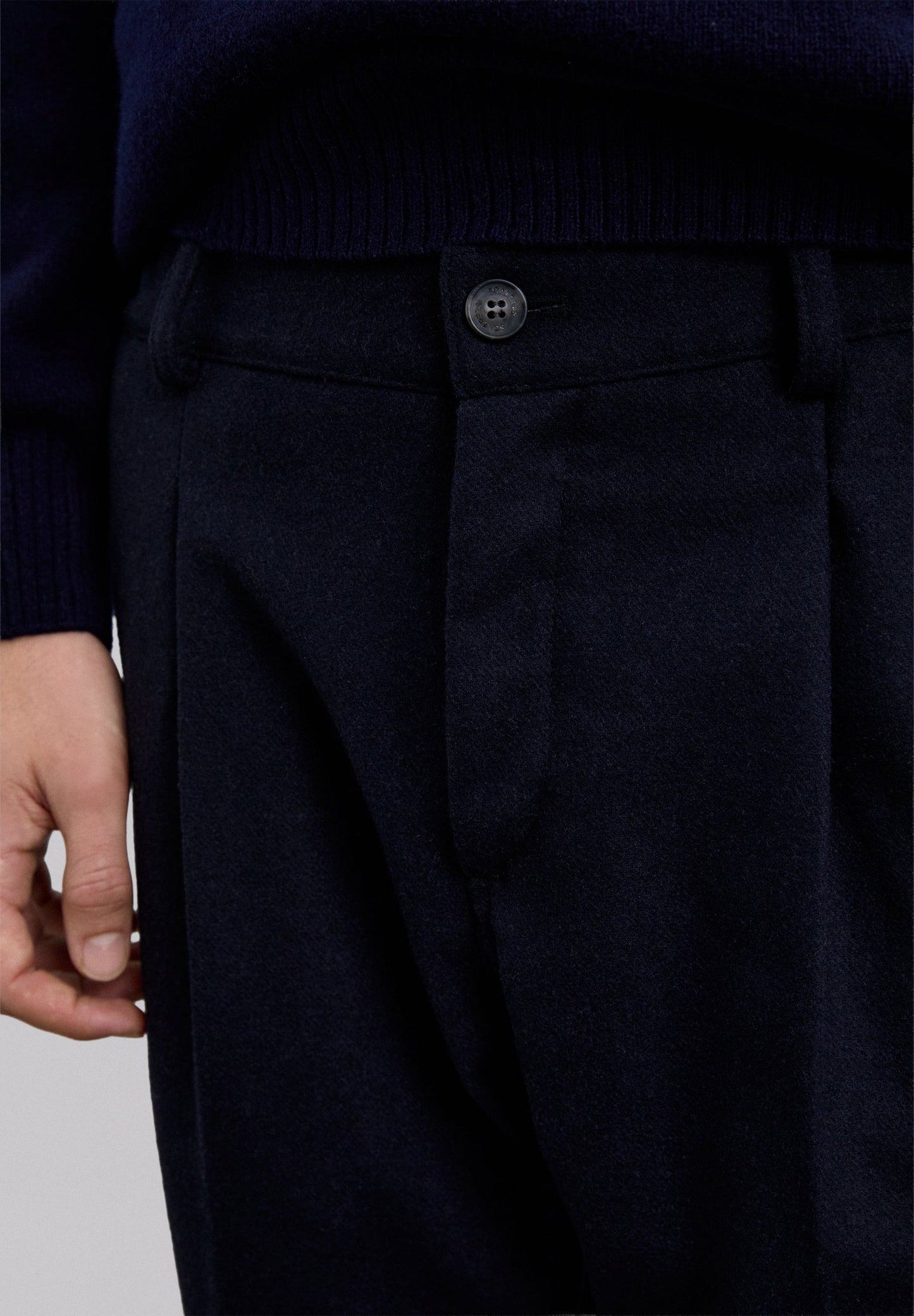 DARTED WOOL BLEND TROUSERS
