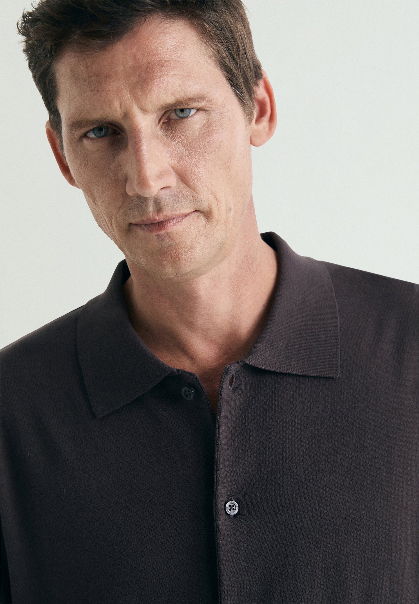 FINE KNIT POLO SHIRT WITH BUTTONS