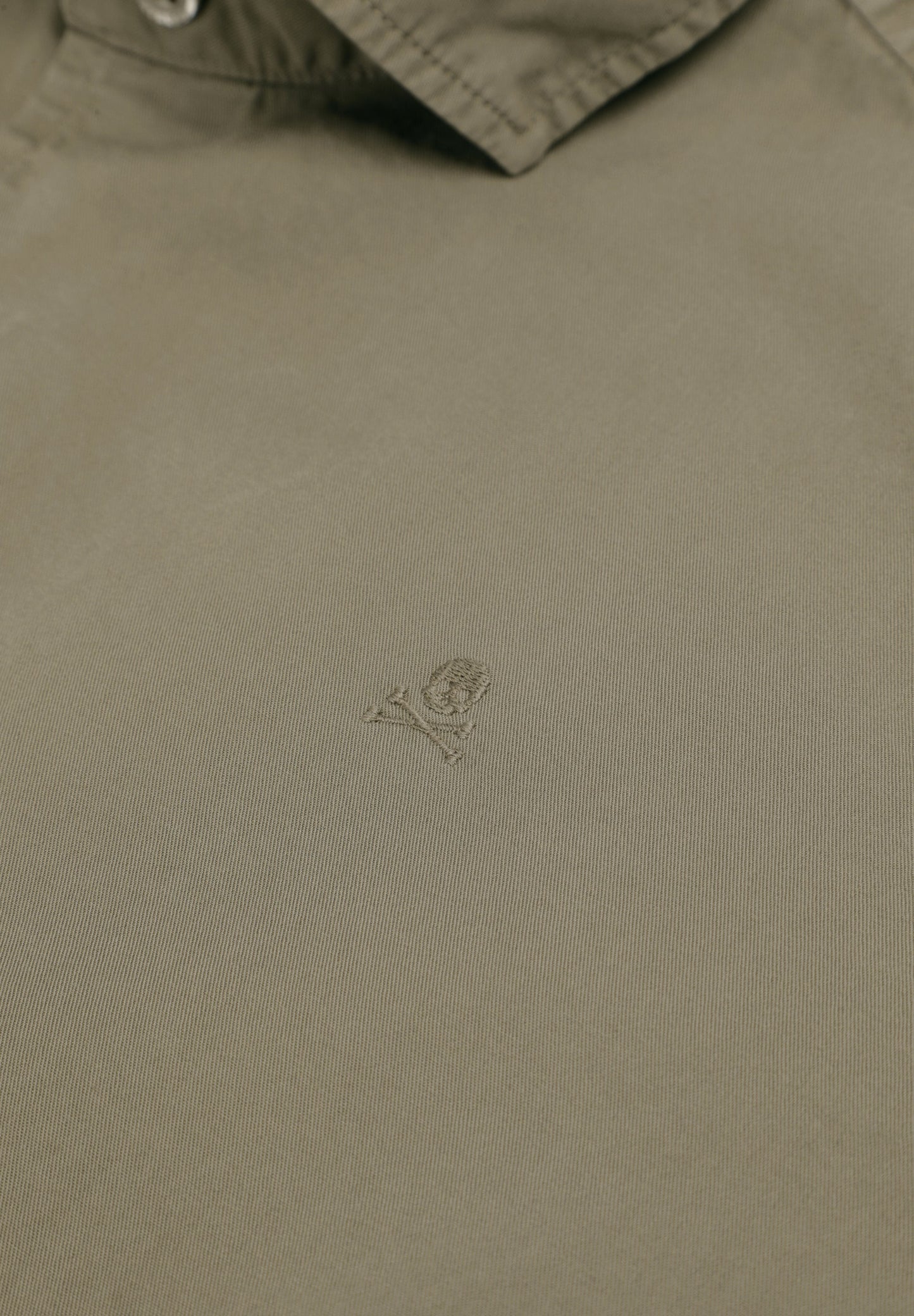 REGULAR FIT EMBROIDERED SHIRT