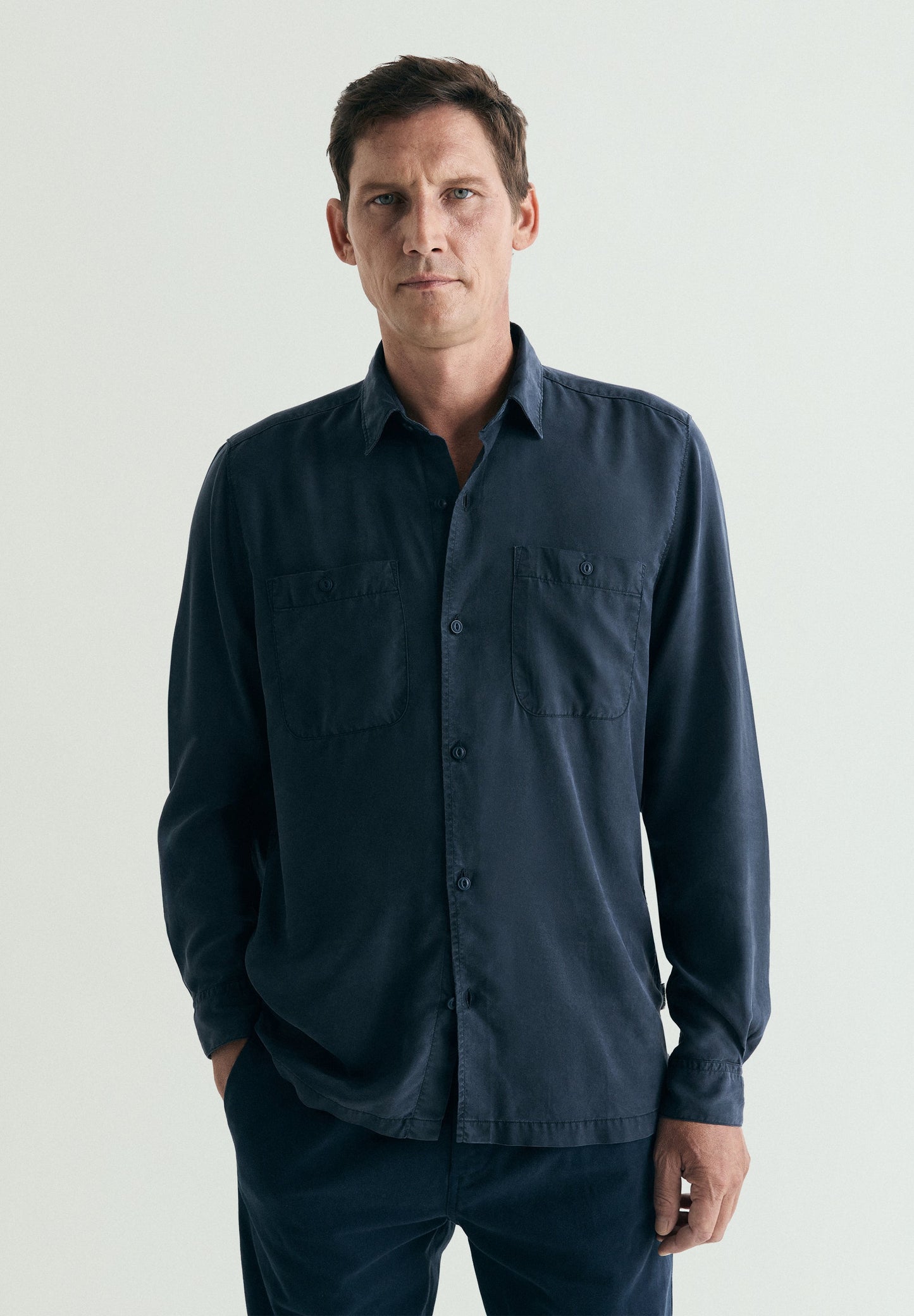 FRONT POCKET SHIRT