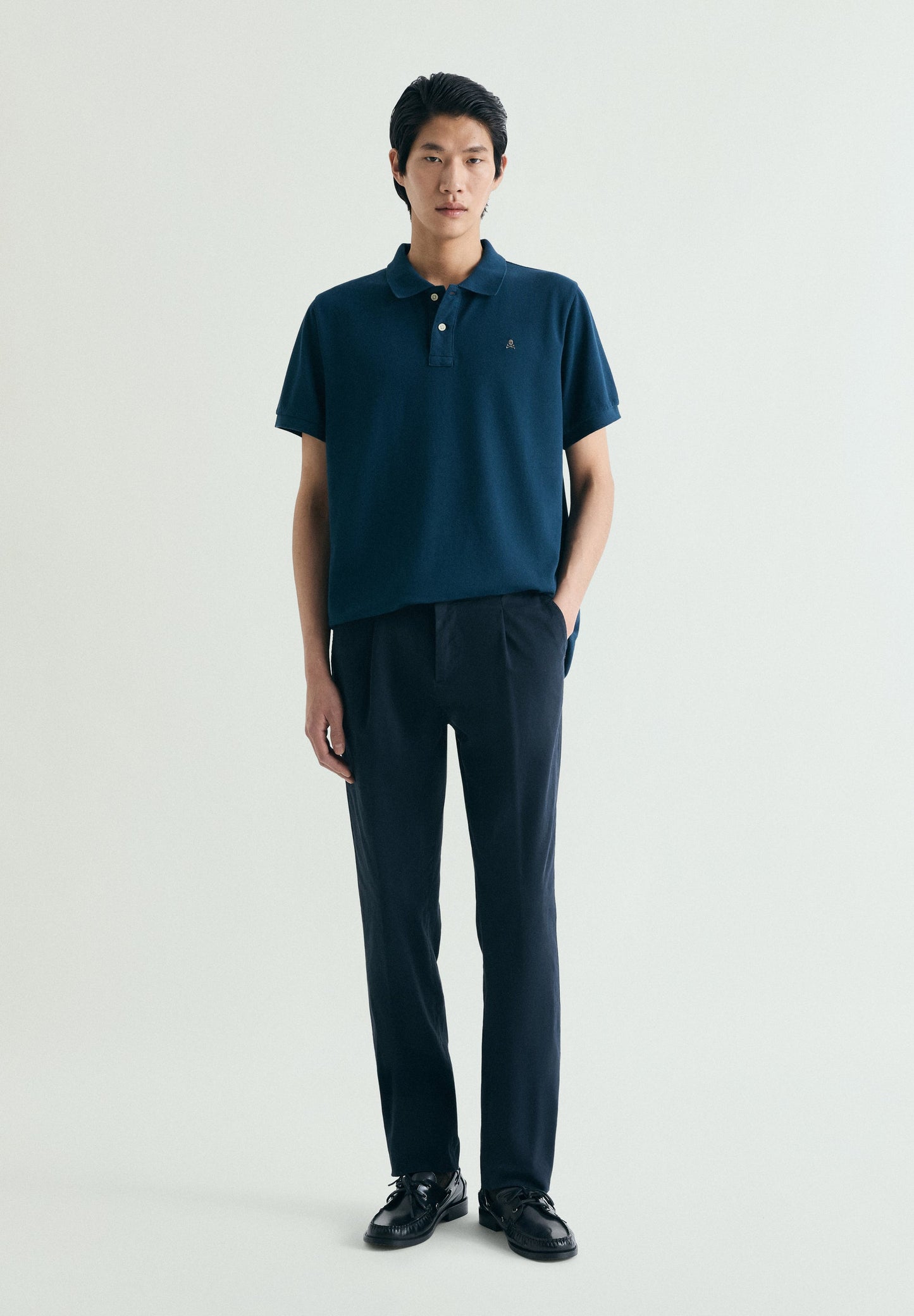PIQUÉ POLO SHIRT WITH CONTRAST EMBROIDERY