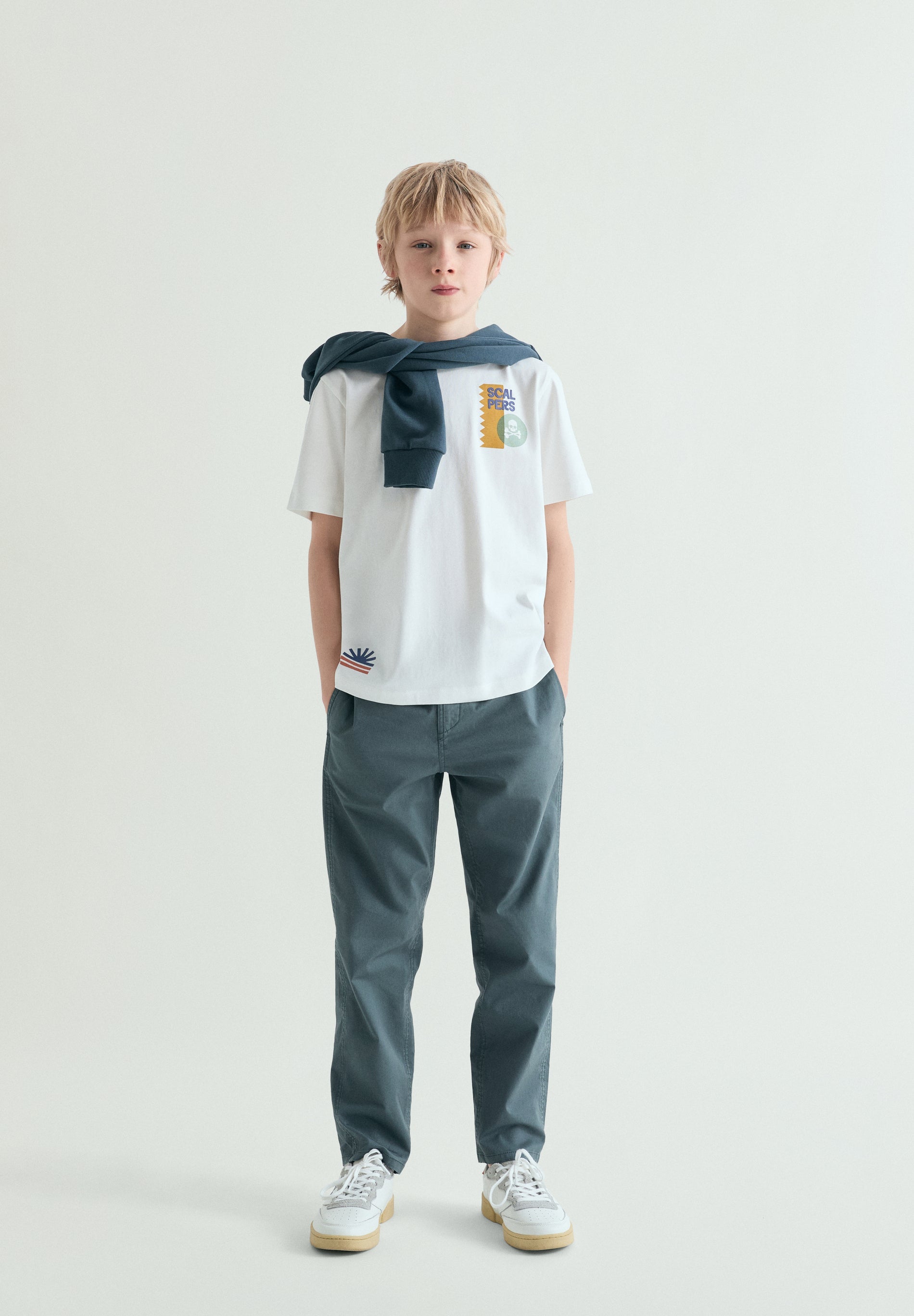 RELAXED FIT TROUSERS