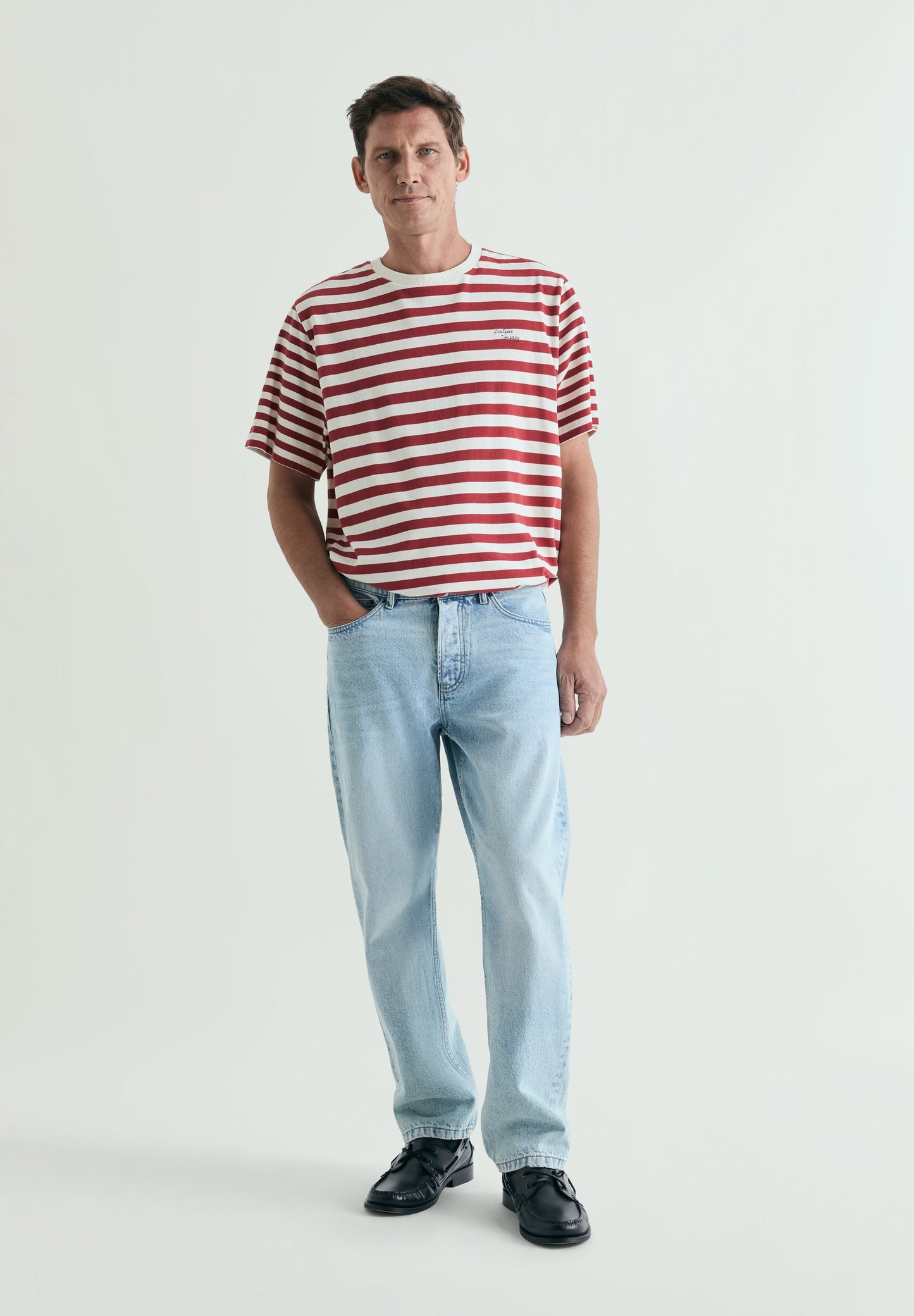 CONTRAST STRIPED T-SHIRT