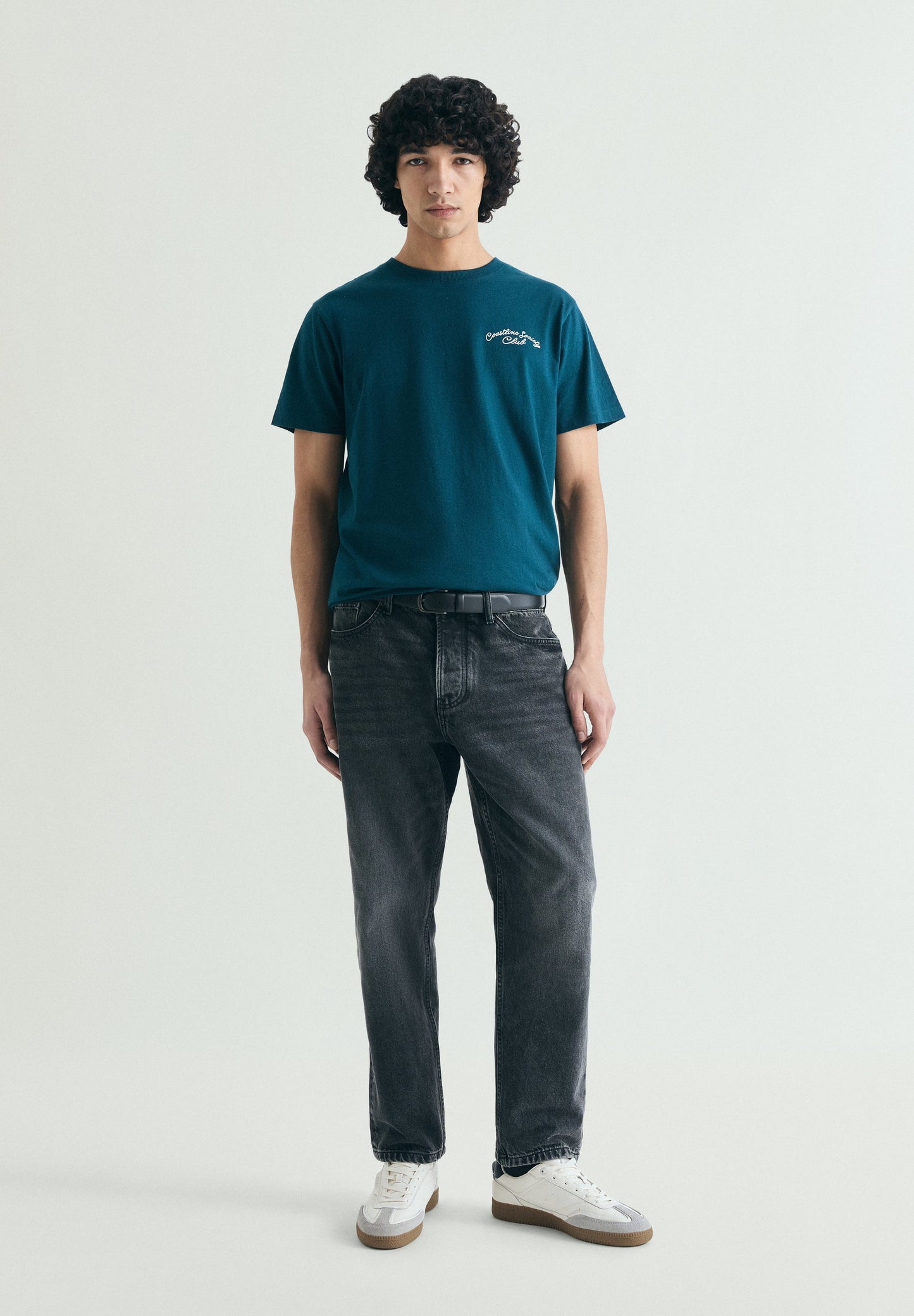 CONTRAST PRINT T-SHIRT