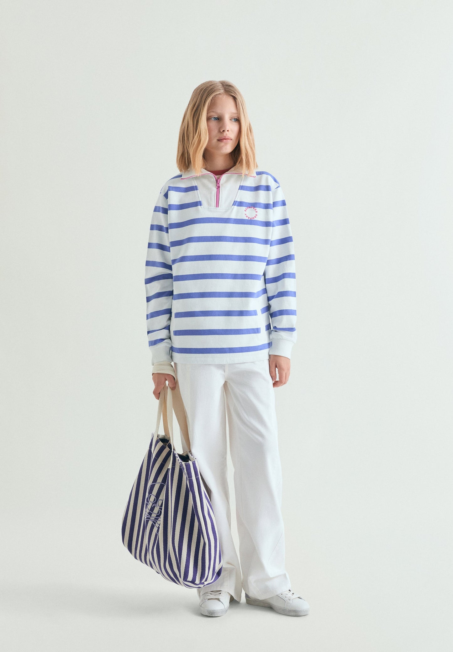 HIGH NECK STRIPED SWEATSHIRT