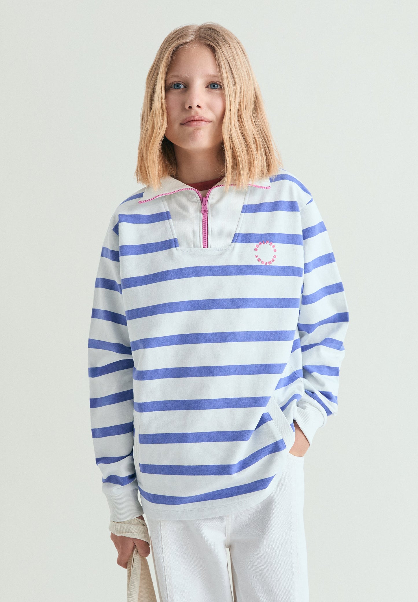 HIGH NECK STRIPED SWEATSHIRT