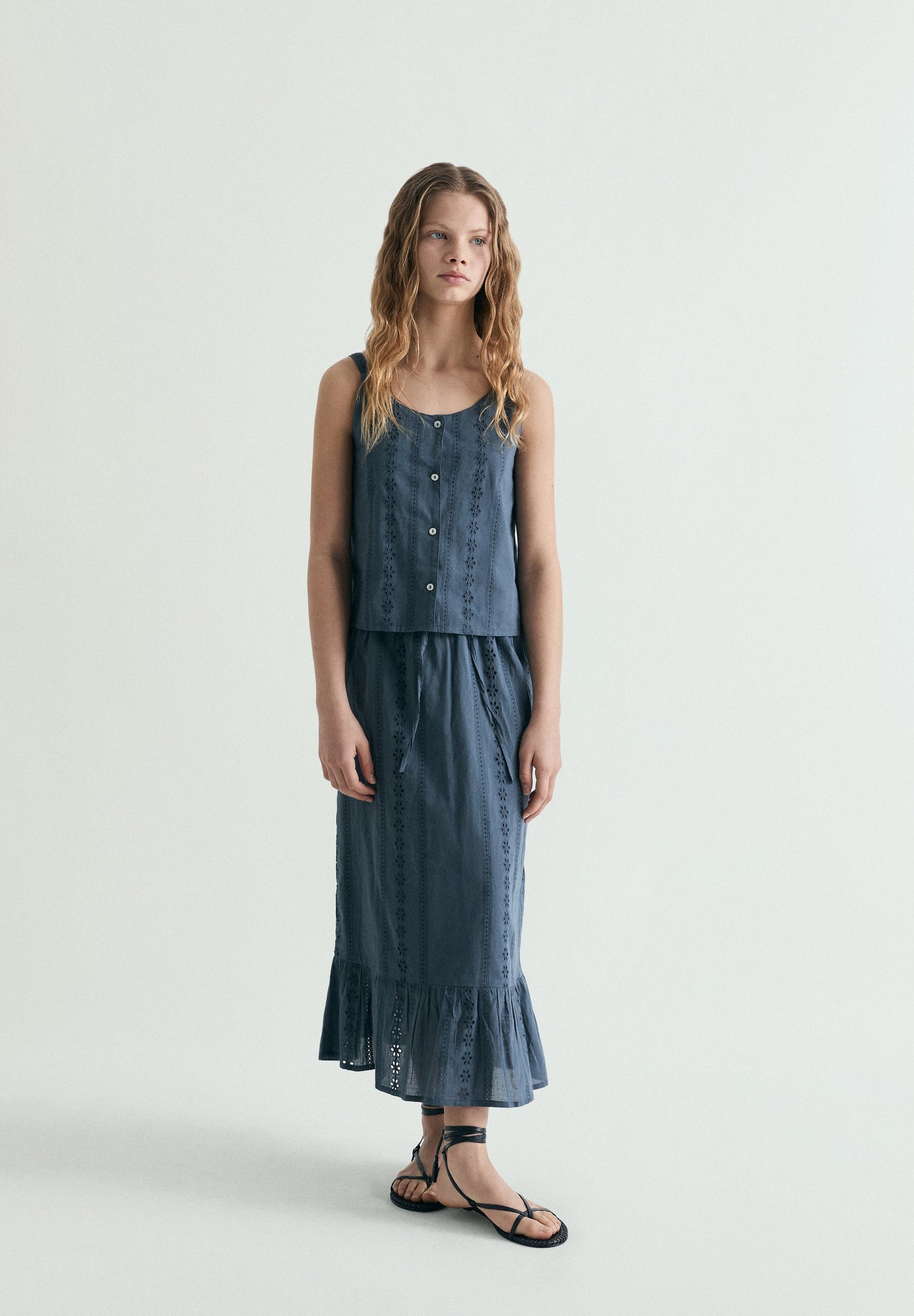 COTTON SKIRT WITH EMBROIDERY